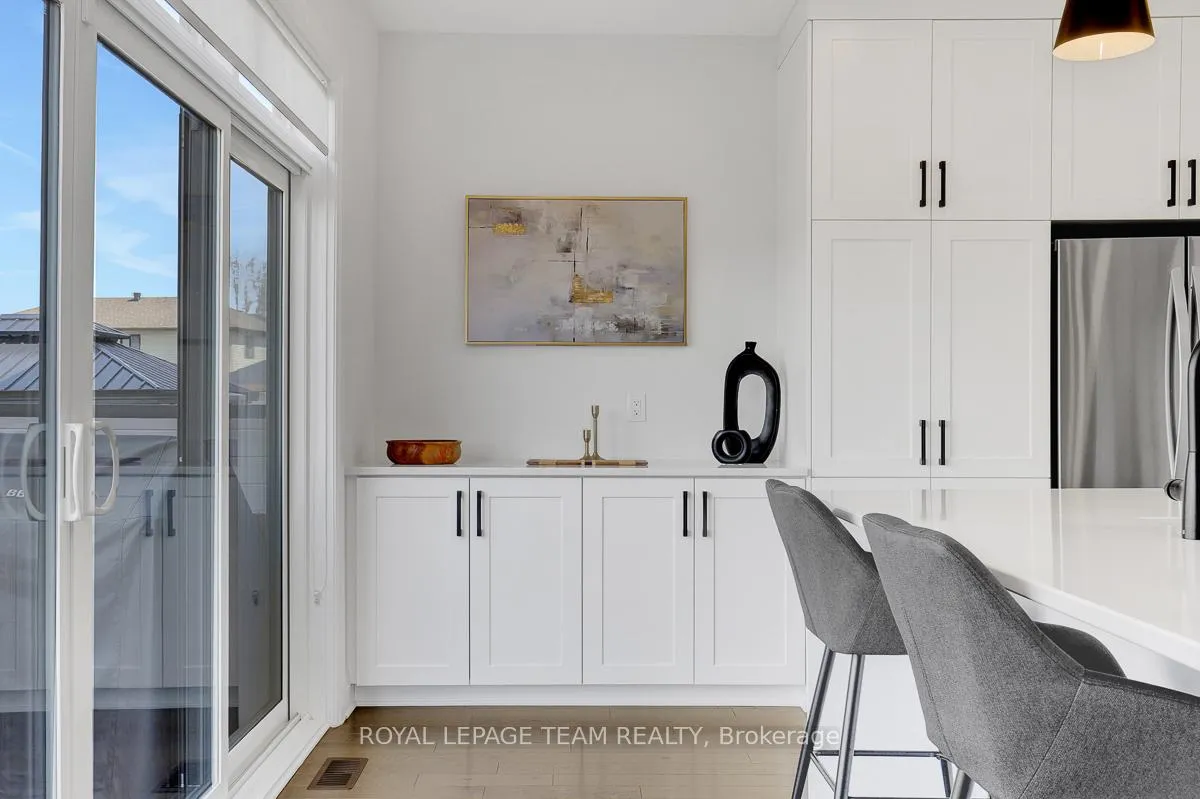 Photo 19 of 949 Atrium Ridge, Ottawa, Riverside South/Gloucester Glen — HOMEH