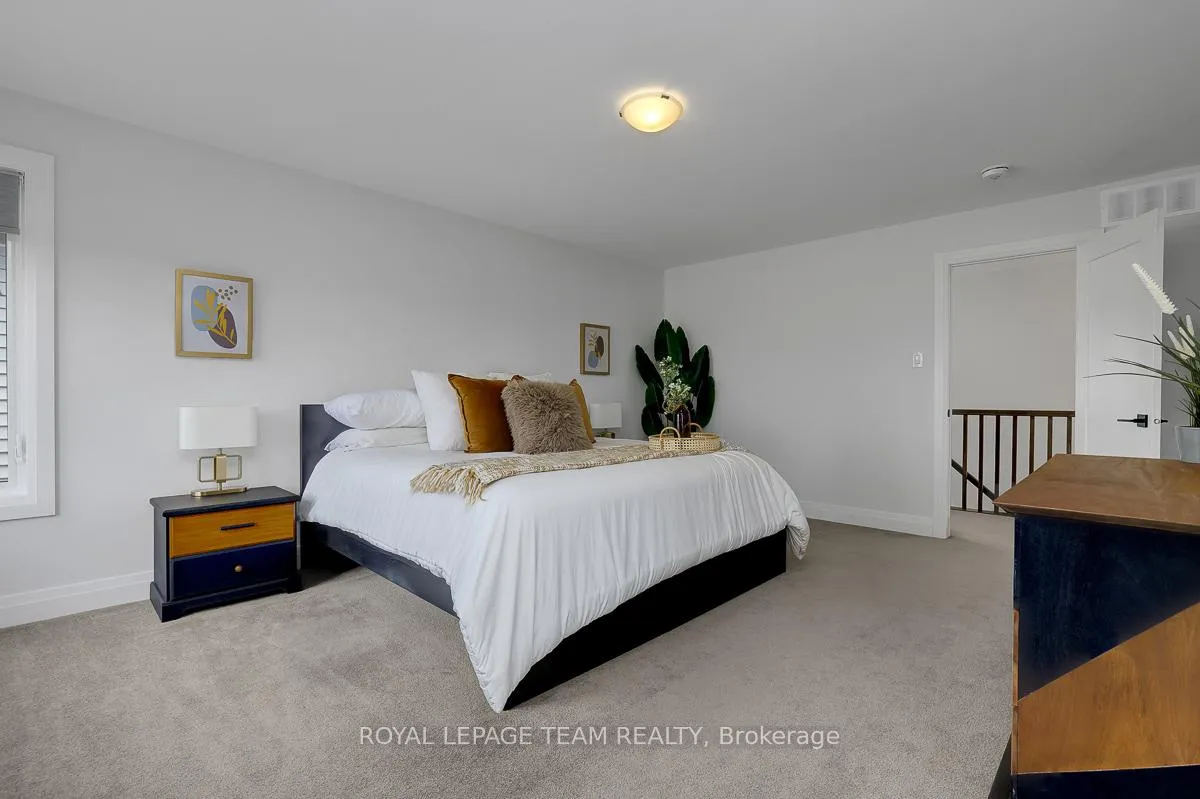 Photo 29 of 949 Atrium Ridge, Ottawa, Riverside South/Gloucester Glen — HOMEH