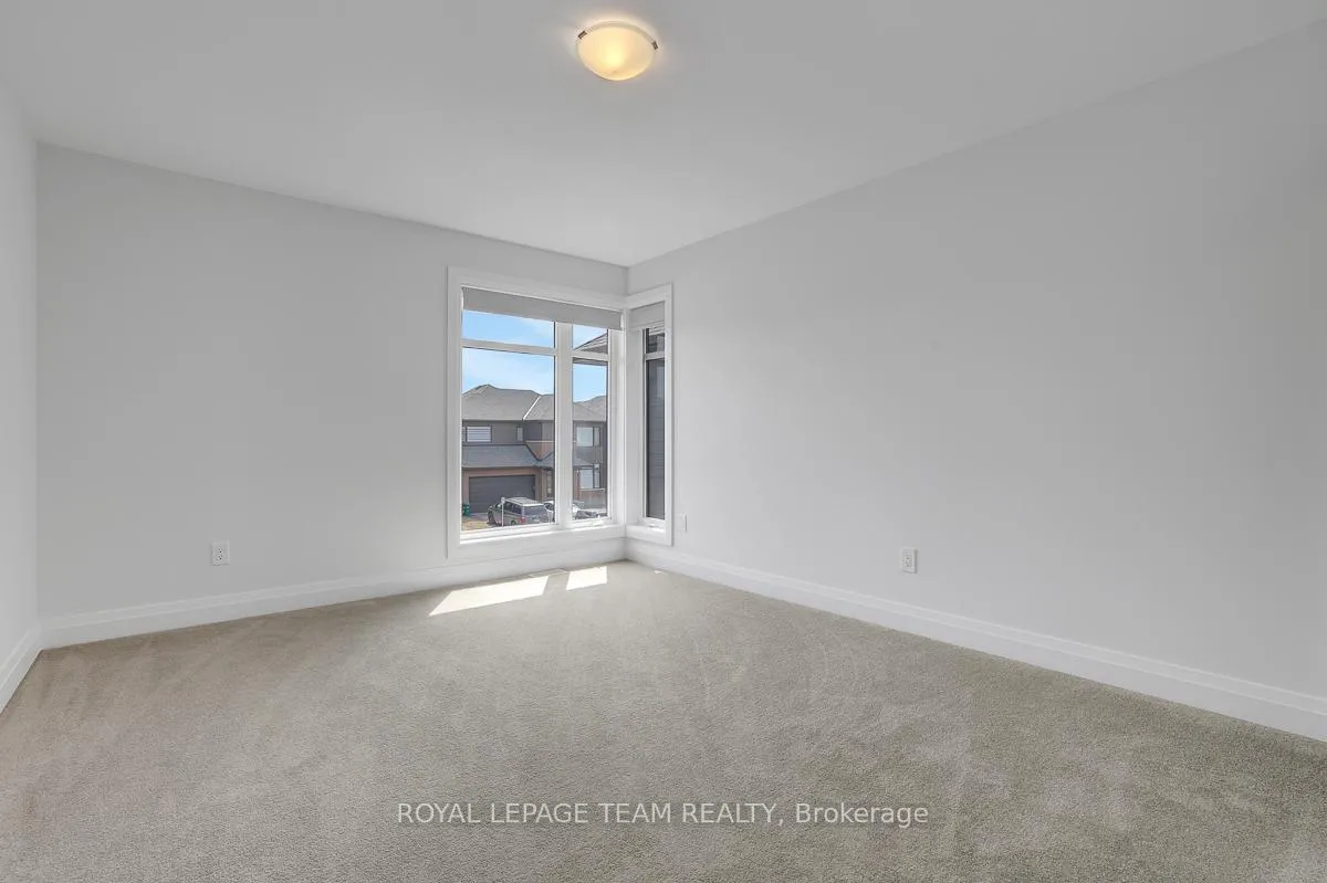Photo 36 of 949 Atrium Ridge, Ottawa, Riverside South/Gloucester Glen — HOMEH