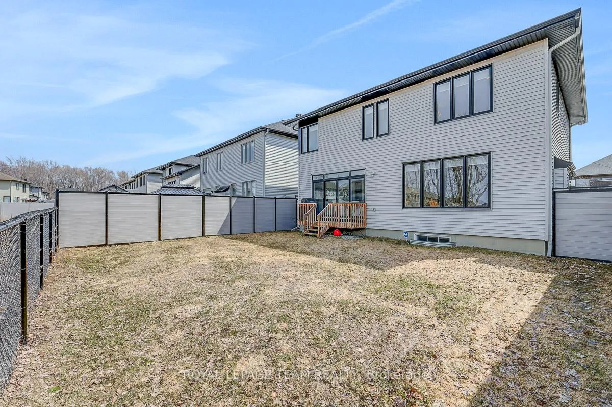 Photo 48 of 949 Atrium Ridge, Ottawa, Riverside South/Gloucester Glen — HOMEH