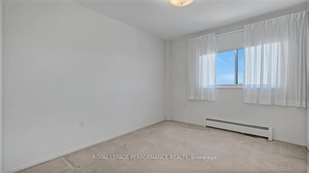 Photo 20 of Unit 903, 915 Elmsmere Road, Ottawa, Beacon Hill South — HOMEH