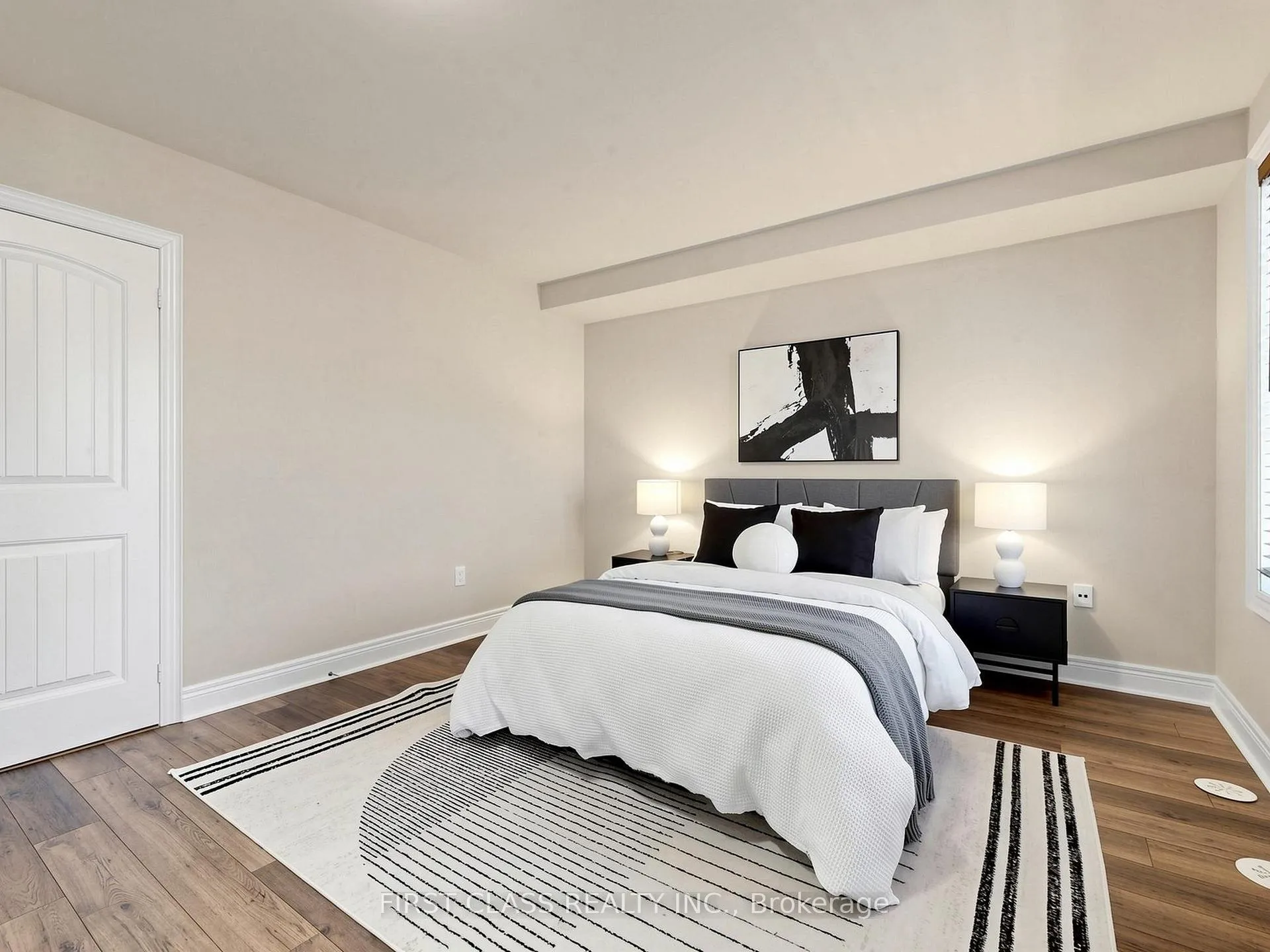 Photo 7 of 40 Bonnycastle Road, Markham, Unionville — HOMEH