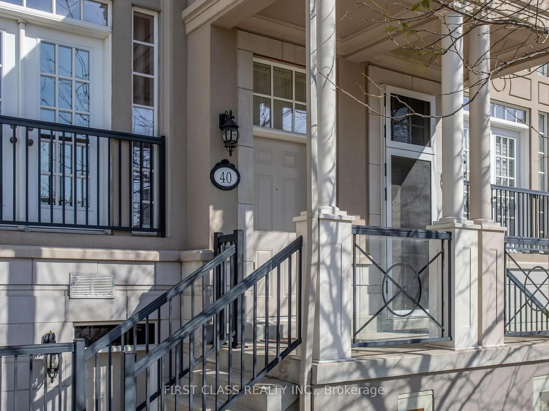Photo 22 of 40 Bonnycastle Road, Markham, Unionville — HOMEH