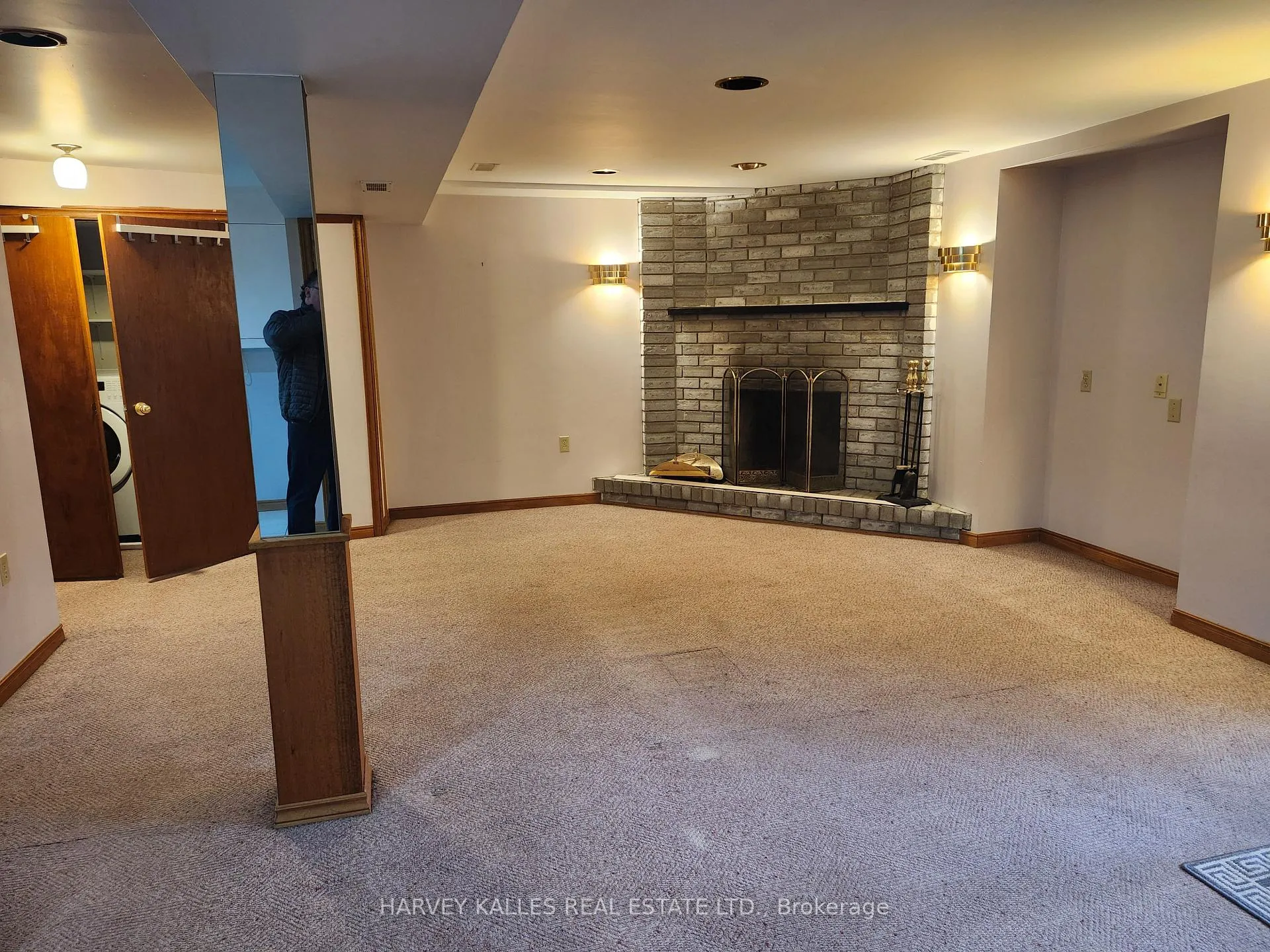 Photo 6 of Unit Lower, 9 Scarlett Drive, Brampton, Fletcher's Creek South — HOMEH