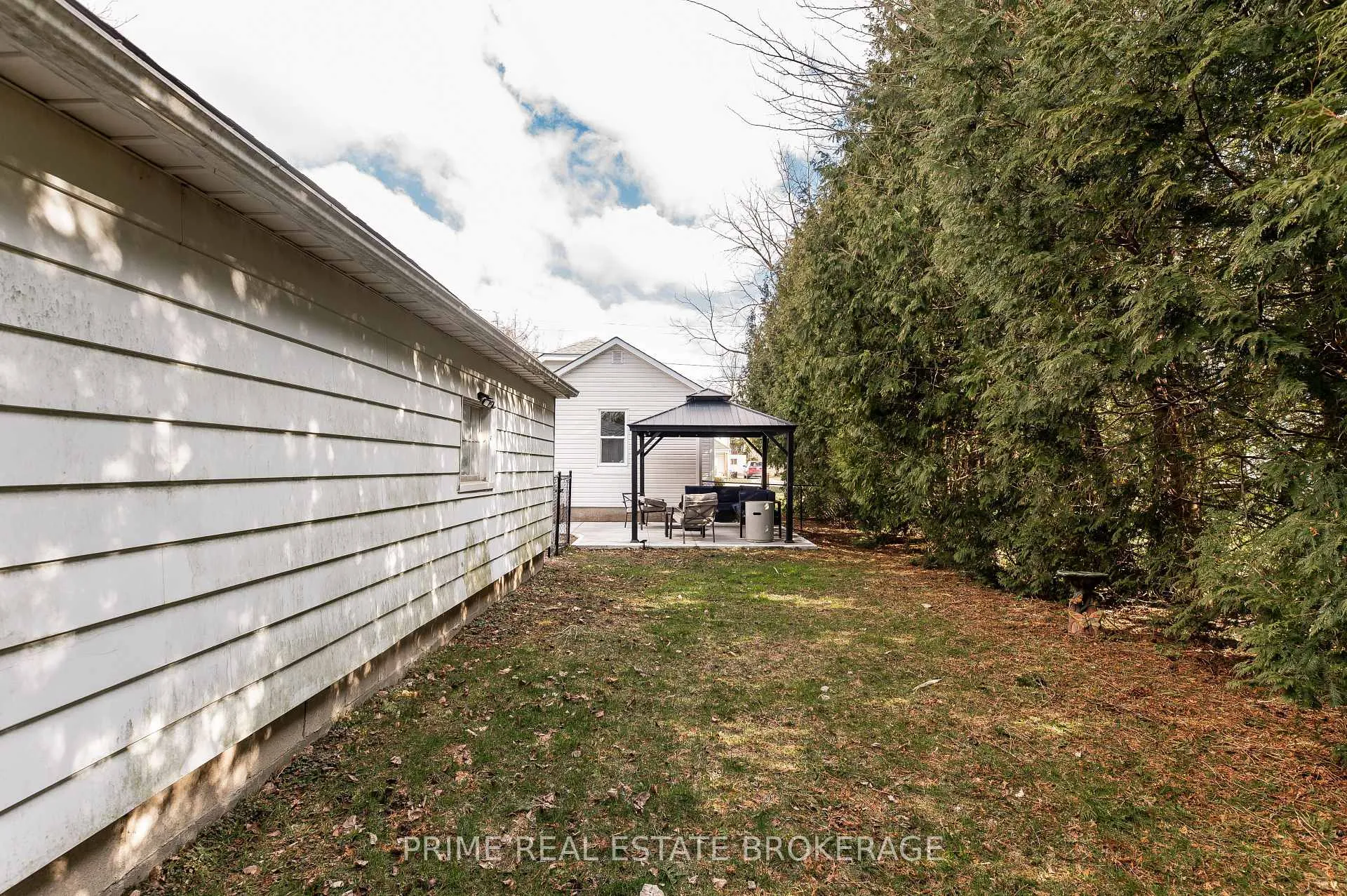 Photo 24 of 139 Main Street, West Elgin, West Lorne — HOMEH