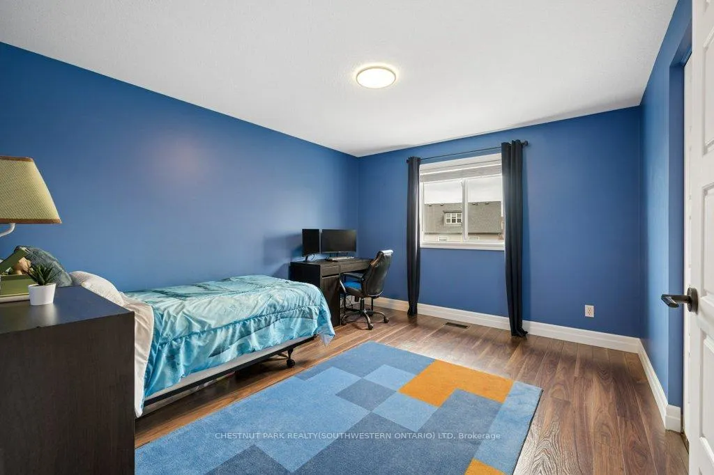Photo 28 of 641 Interlaken Drive, Waterloo — HOMEH