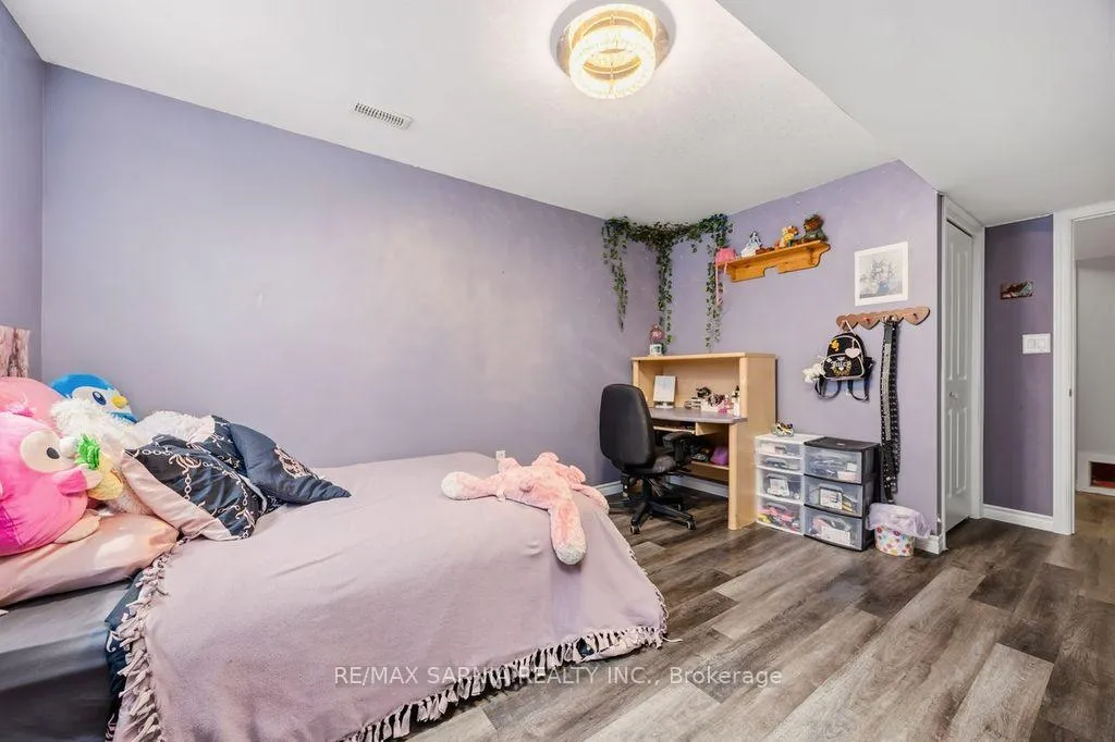 Photo 29 of 233 Paolo Street, Sarnia — HOMEH