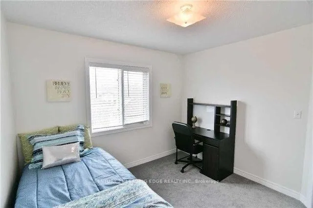 Photo 9 of 26 Bedell Crescent, Whitby, Rolling Acres — HOMEH