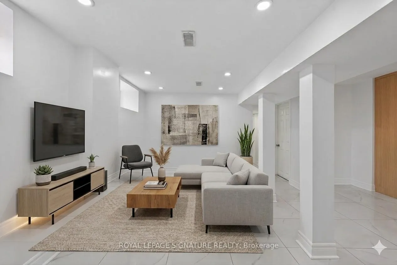 Photo 5 of Unit Lower, 146 Coleridge Avenue, Toronto, Woodbine-Lumsden — HOMEH