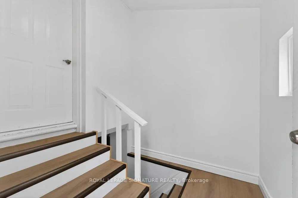 Photo 18 of Unit Lower, 146 Coleridge Avenue, Toronto, Woodbine-Lumsden — HOMEH