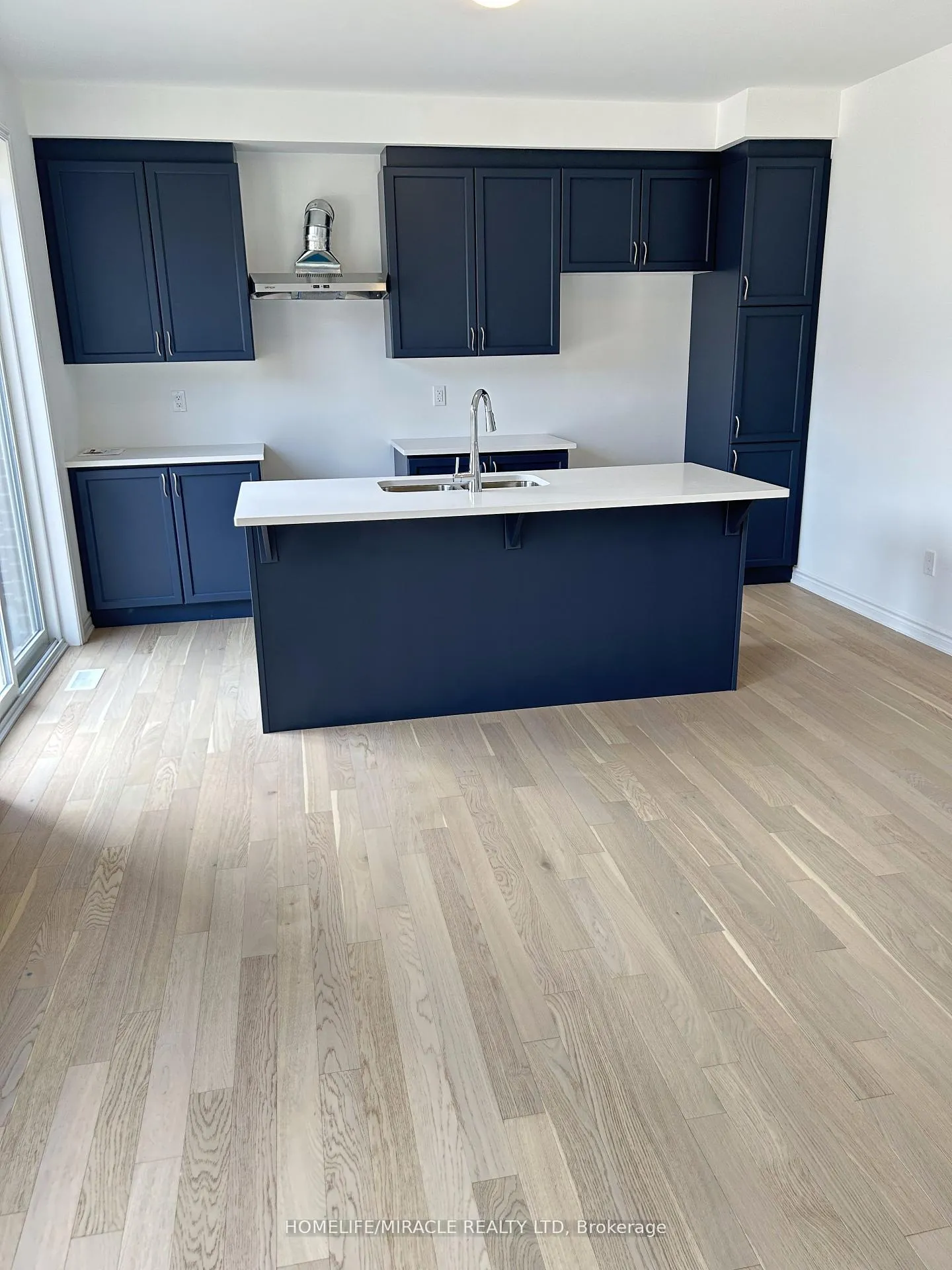 Photo 4 of 90 Milt Schmidt Street, Kitchener — HOMEH