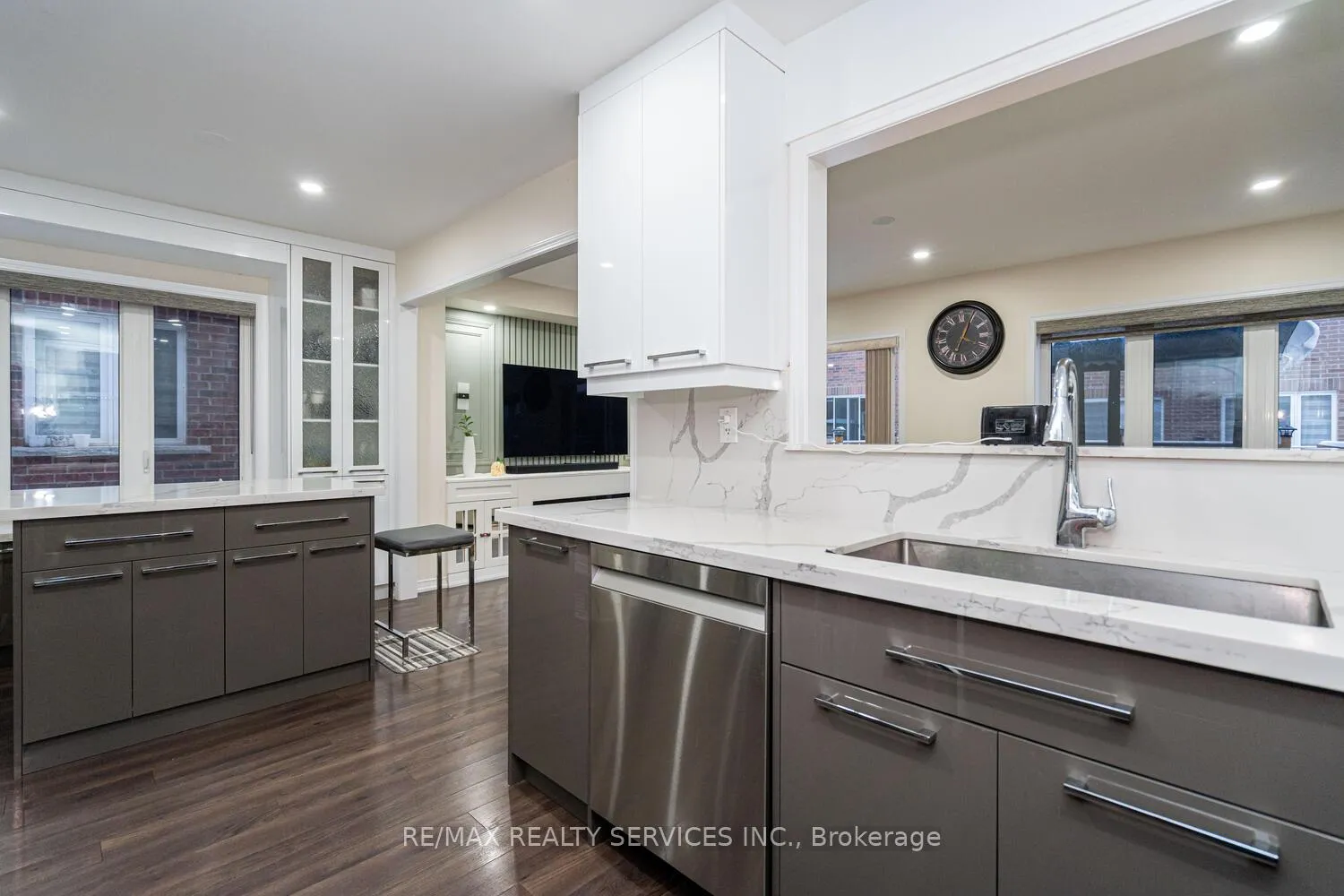 Photo 16 of 11 Hoover Road, Brampton, Northwest Brampton — HOMEH