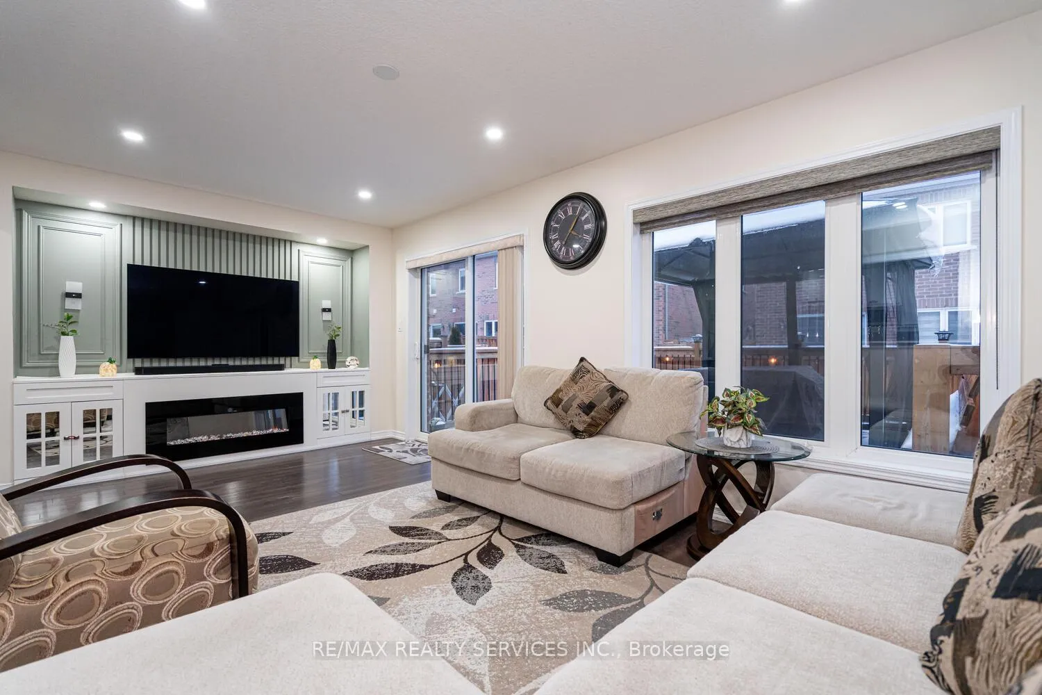 Photo 21 of 11 Hoover Road, Brampton, Northwest Brampton — HOMEH