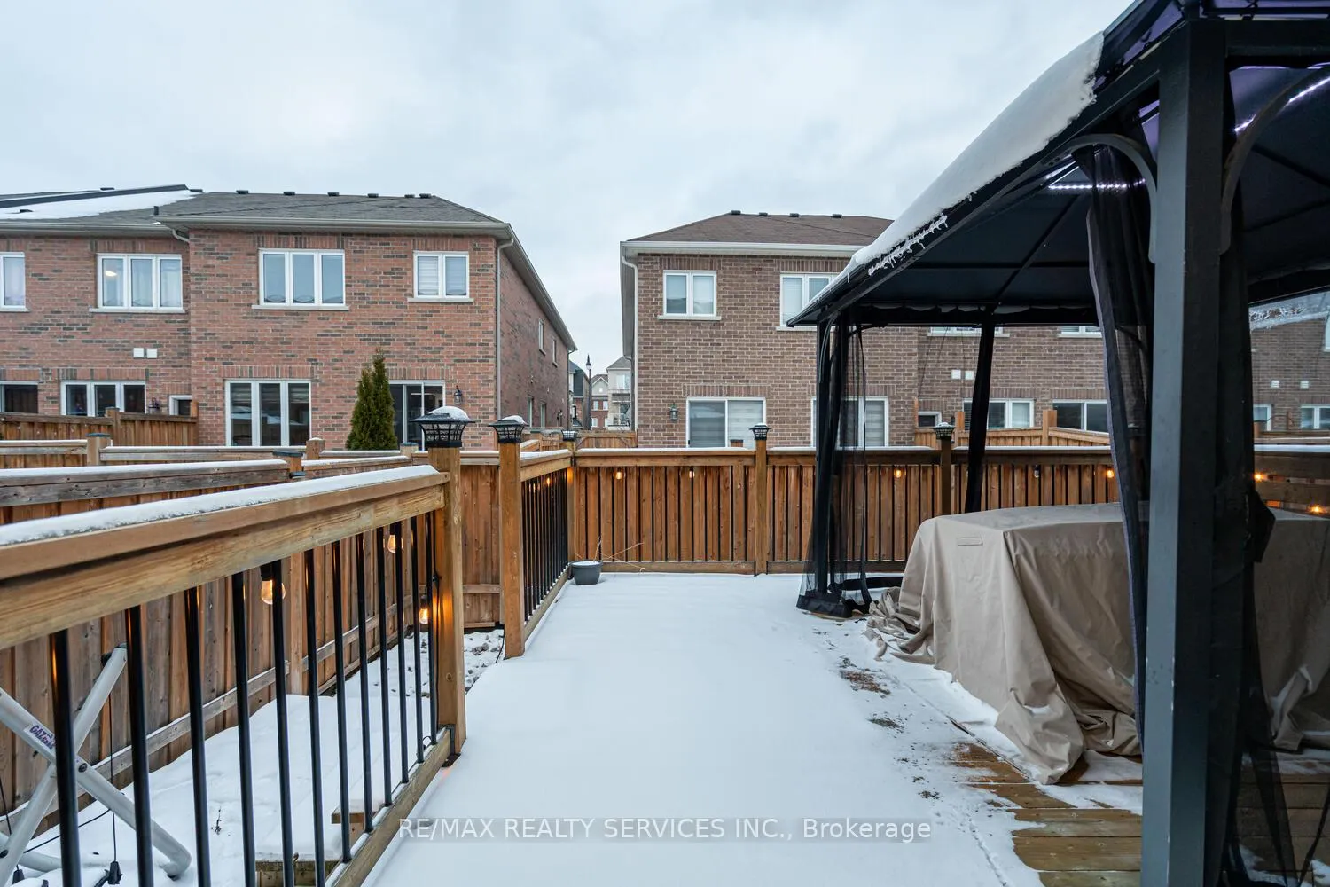 Photo 42 of 11 Hoover Road, Brampton, Northwest Brampton — HOMEH