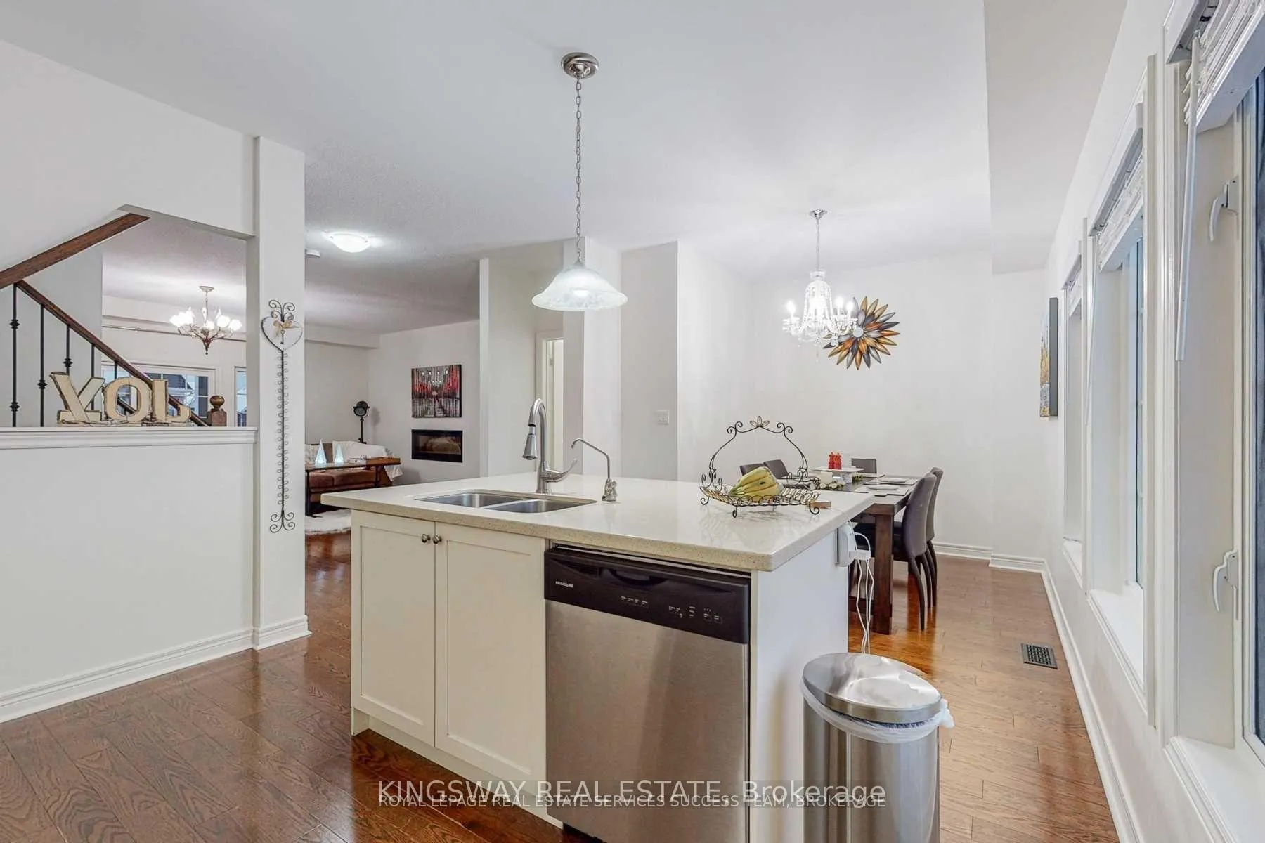 Photo 5 of 14 McDevitt Lane, Caledon, Caledon East — HOMEH