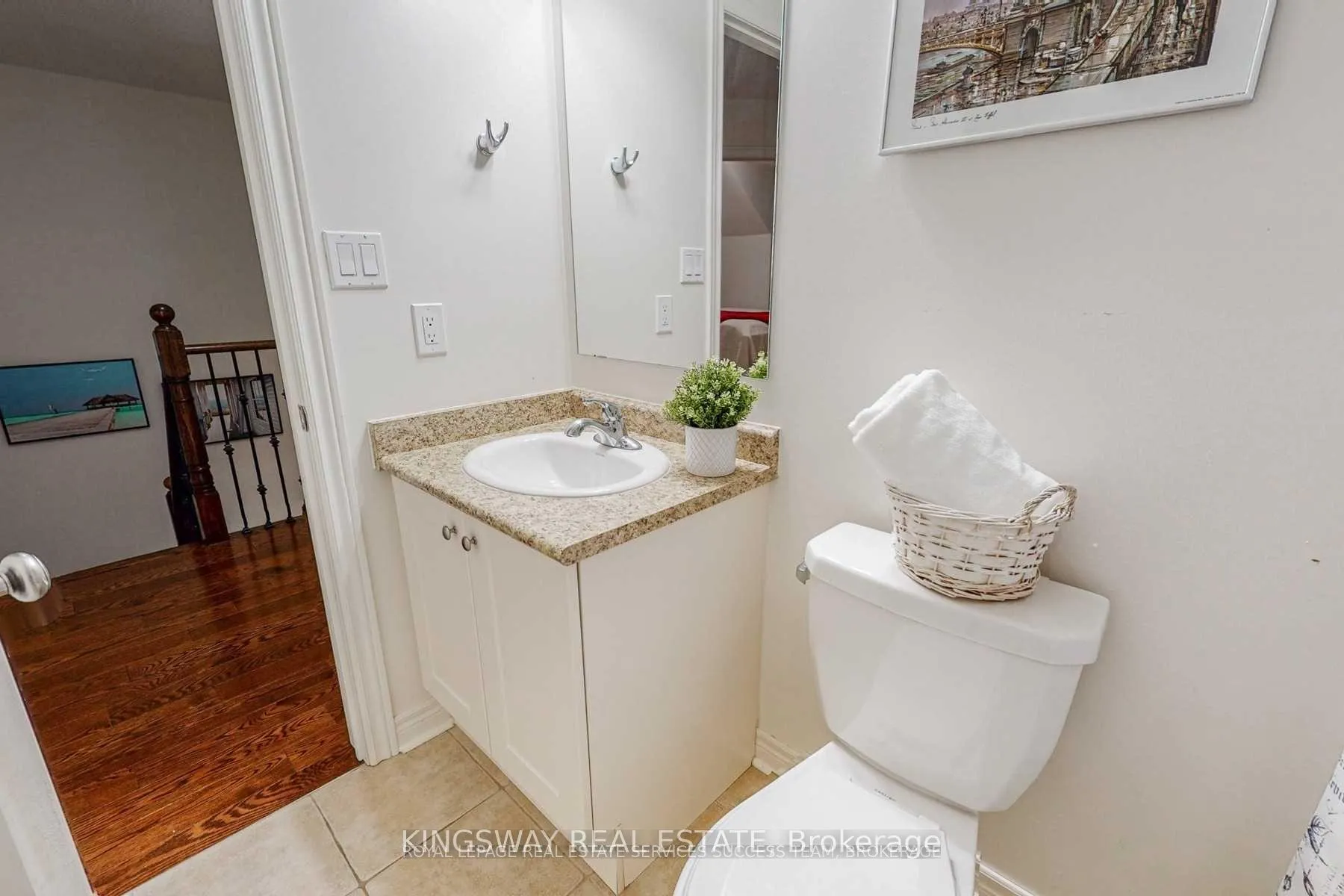Photo 8 of 14 McDevitt Lane, Caledon, Caledon East — HOMEH