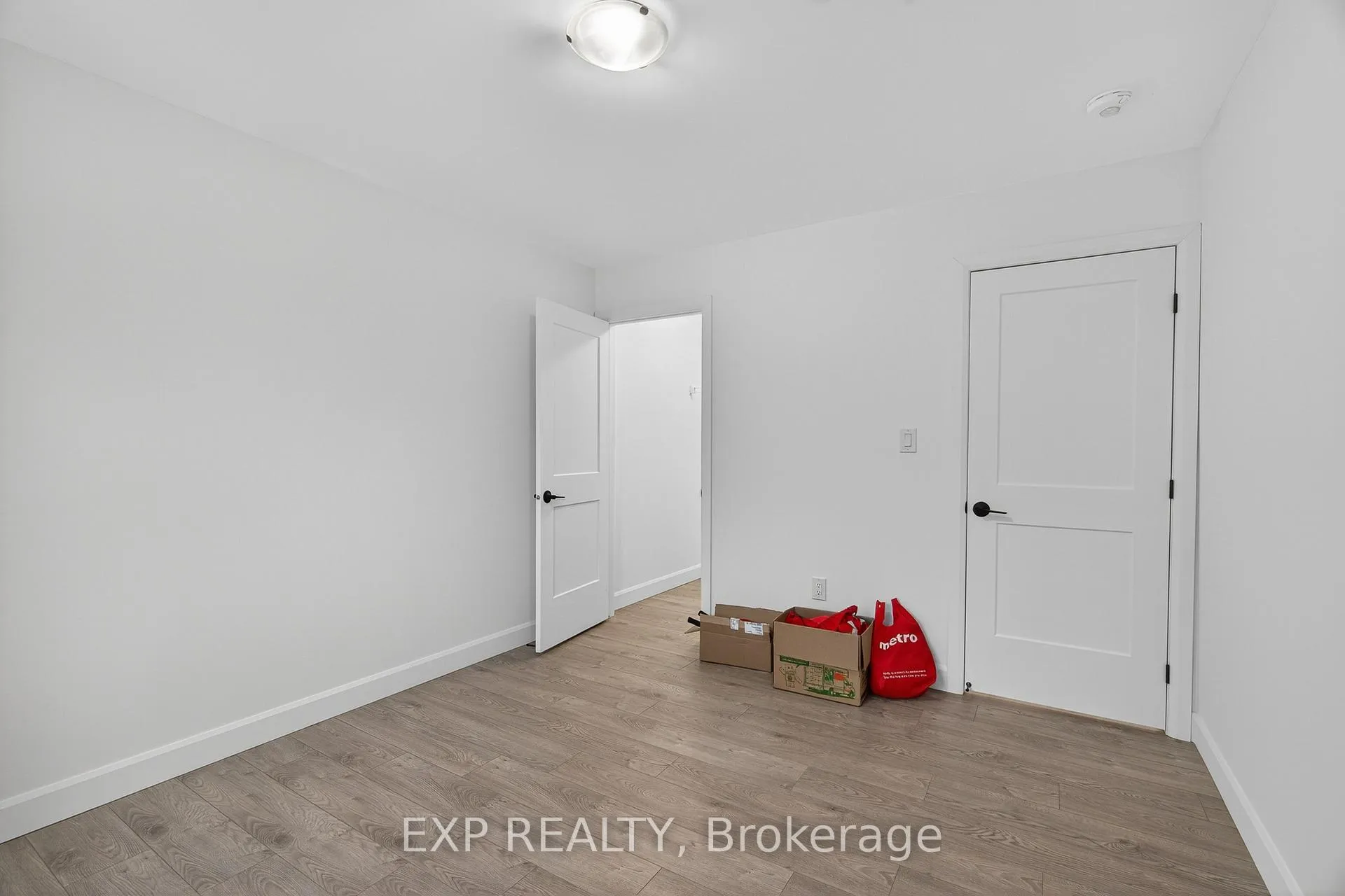 Photo 30 of 53 Lakeview Avenue, Kingston, City Southwest — HOMEH