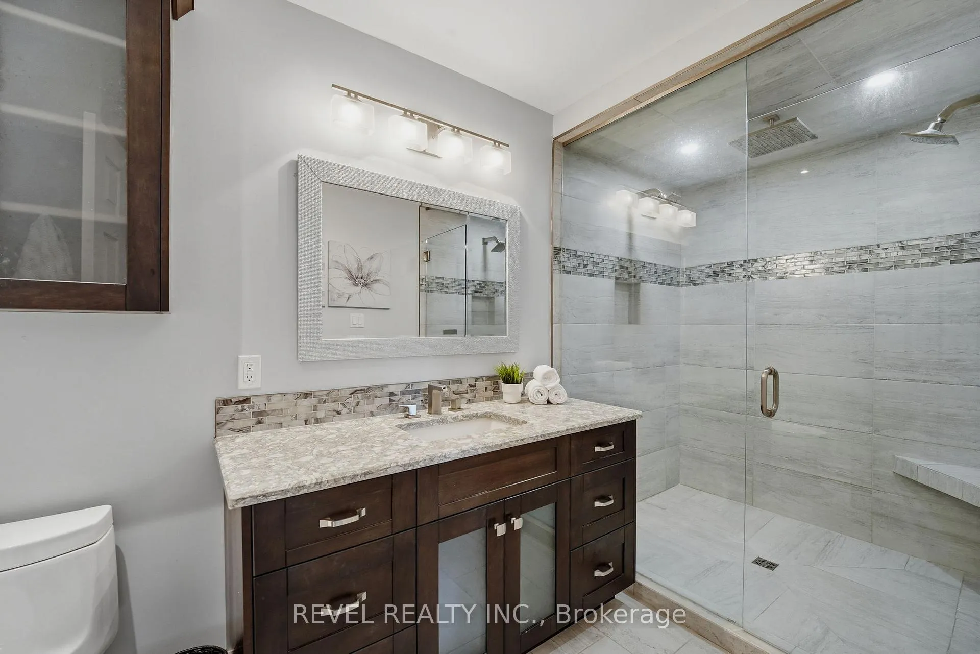 Photo 20 of 63 Millbridge Crescent, Pelham, Fonthill — HOMEH