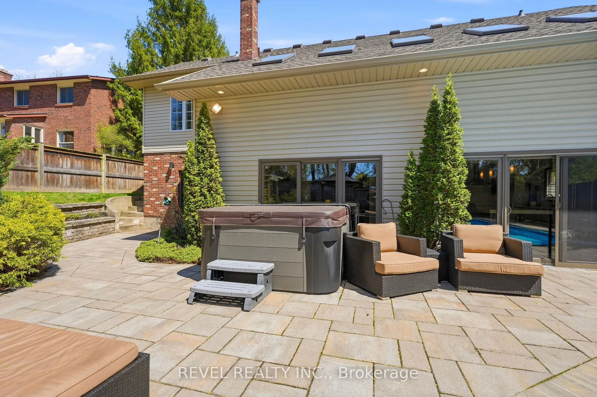 Photo 34 of 63 Millbridge Crescent, Pelham, Fonthill — HOMEH