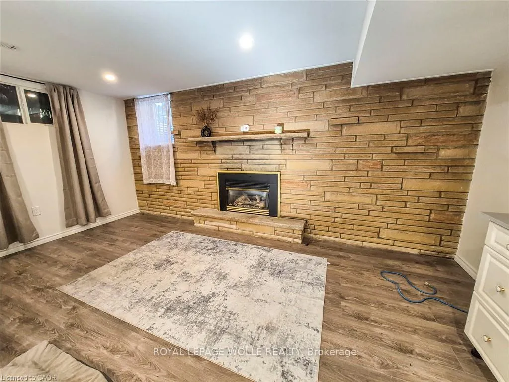 Photo 4 of Unit B, 11 Duncairn Avenue, Kitchener — HOMEH