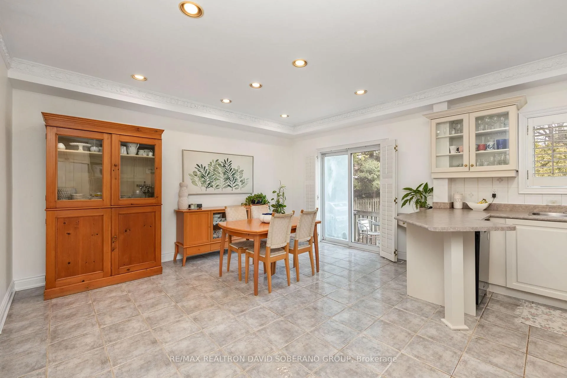 Photo 16 of 168 Clanton Park Road, North York, Clanton Park — HOMEH