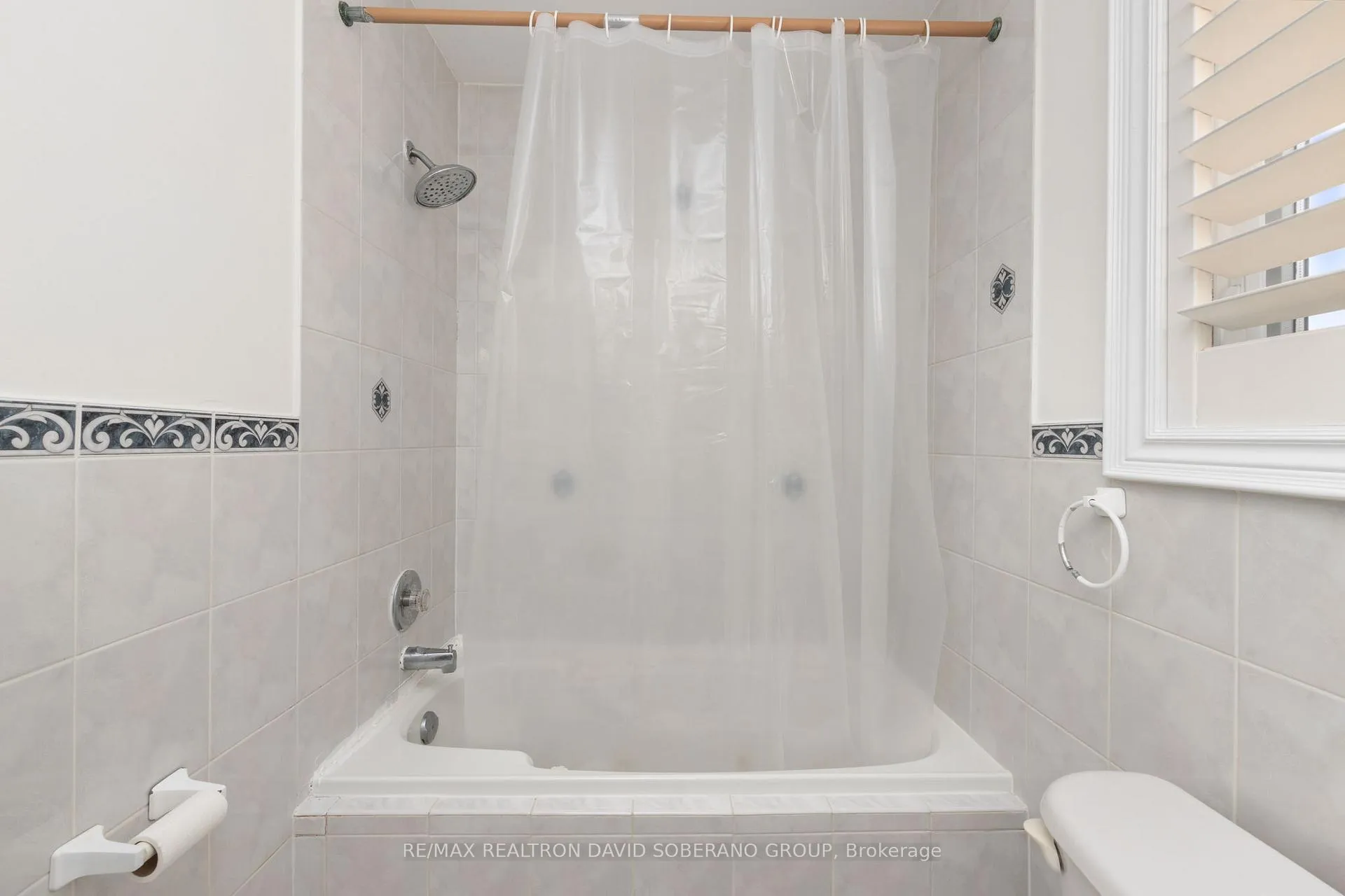 Photo 30 of 168 Clanton Park Road, North York, Clanton Park — HOMEH