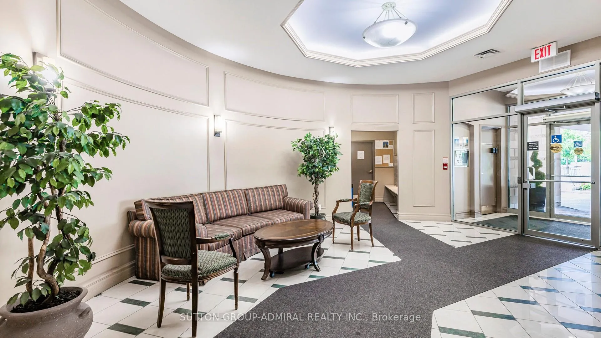 Photo 5 of Unit 707, 4200 Bathurst Street, North York, Clanton Park — HOMEH