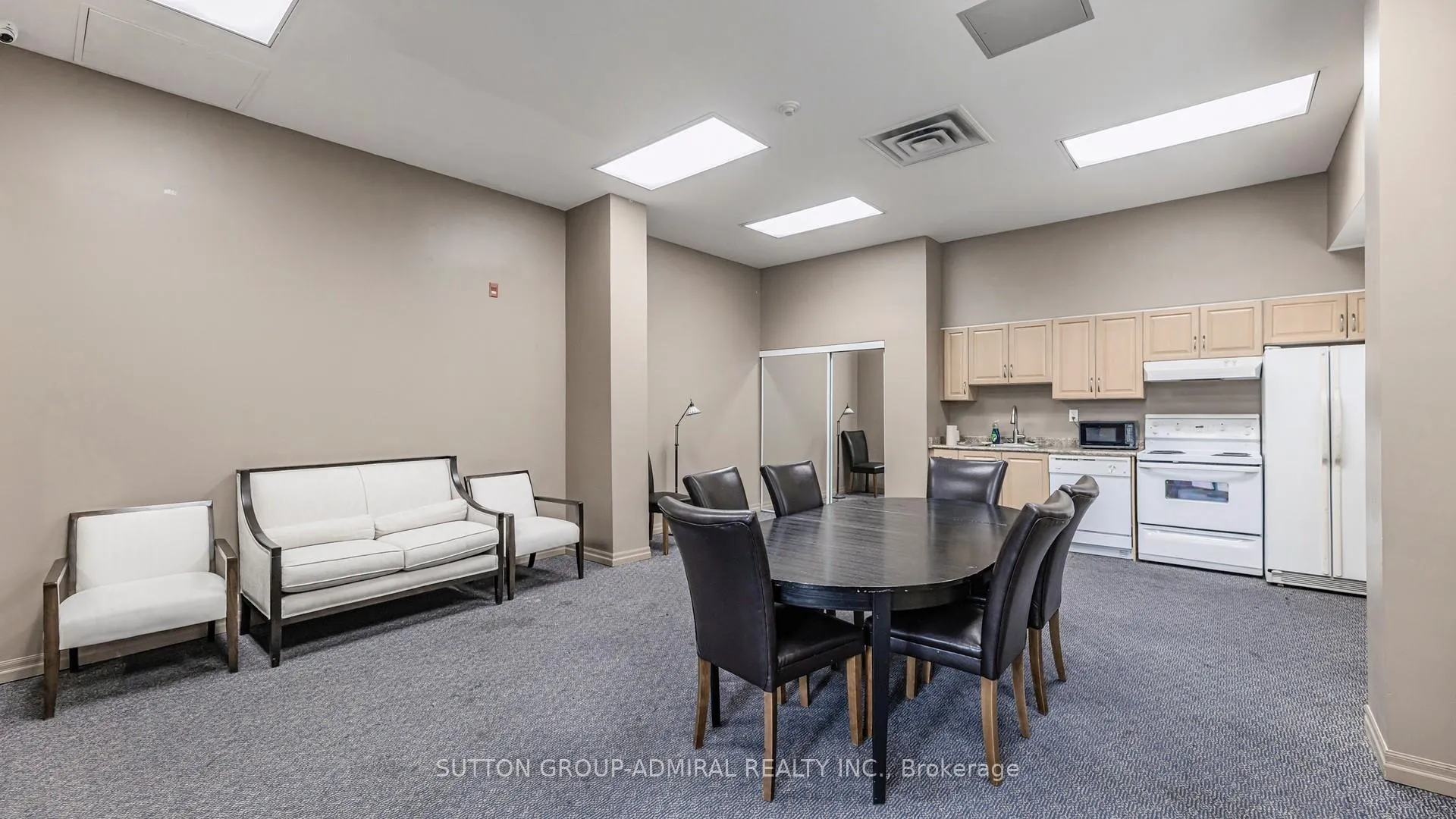 Photo 21 of Unit 707, 4200 Bathurst Street, North York, Clanton Park — HOMEH