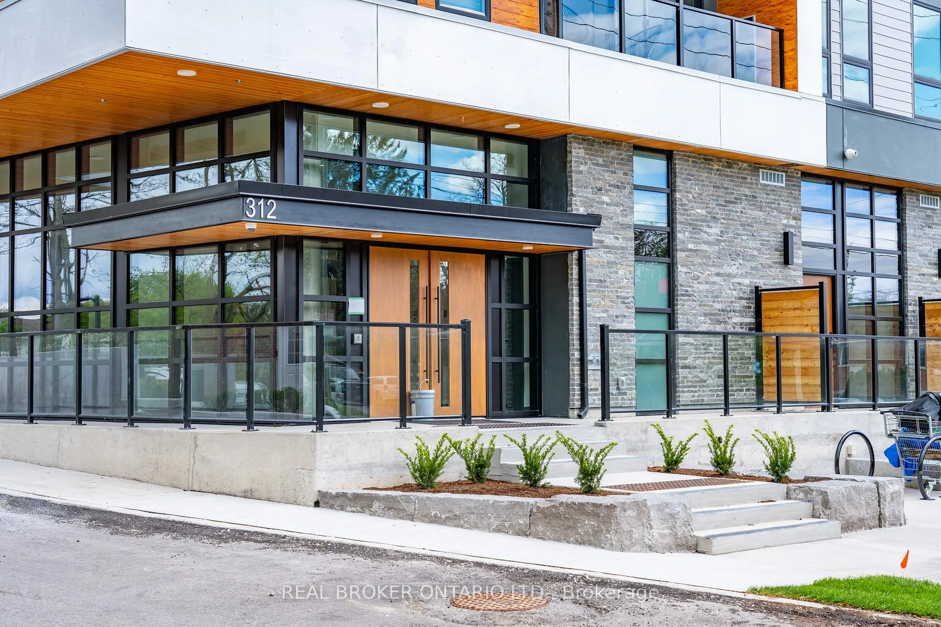 Photo 1 of Unit 310, 312 Erb Street W, Waterloo — HOMEH