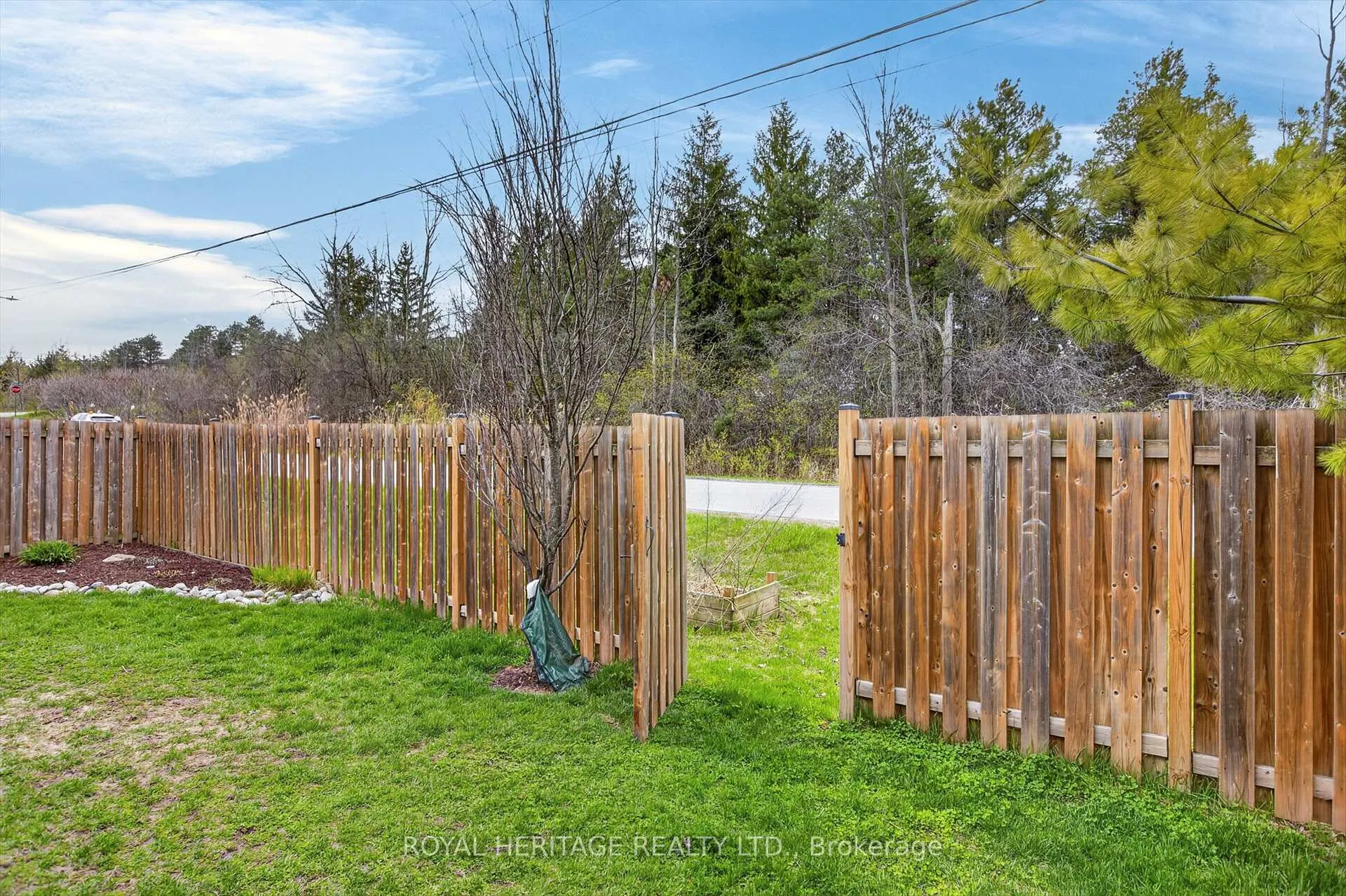 Photo 38 of 26 Stonebridge Court, Peterborough, Otonabee Ward 1 — HOMEH