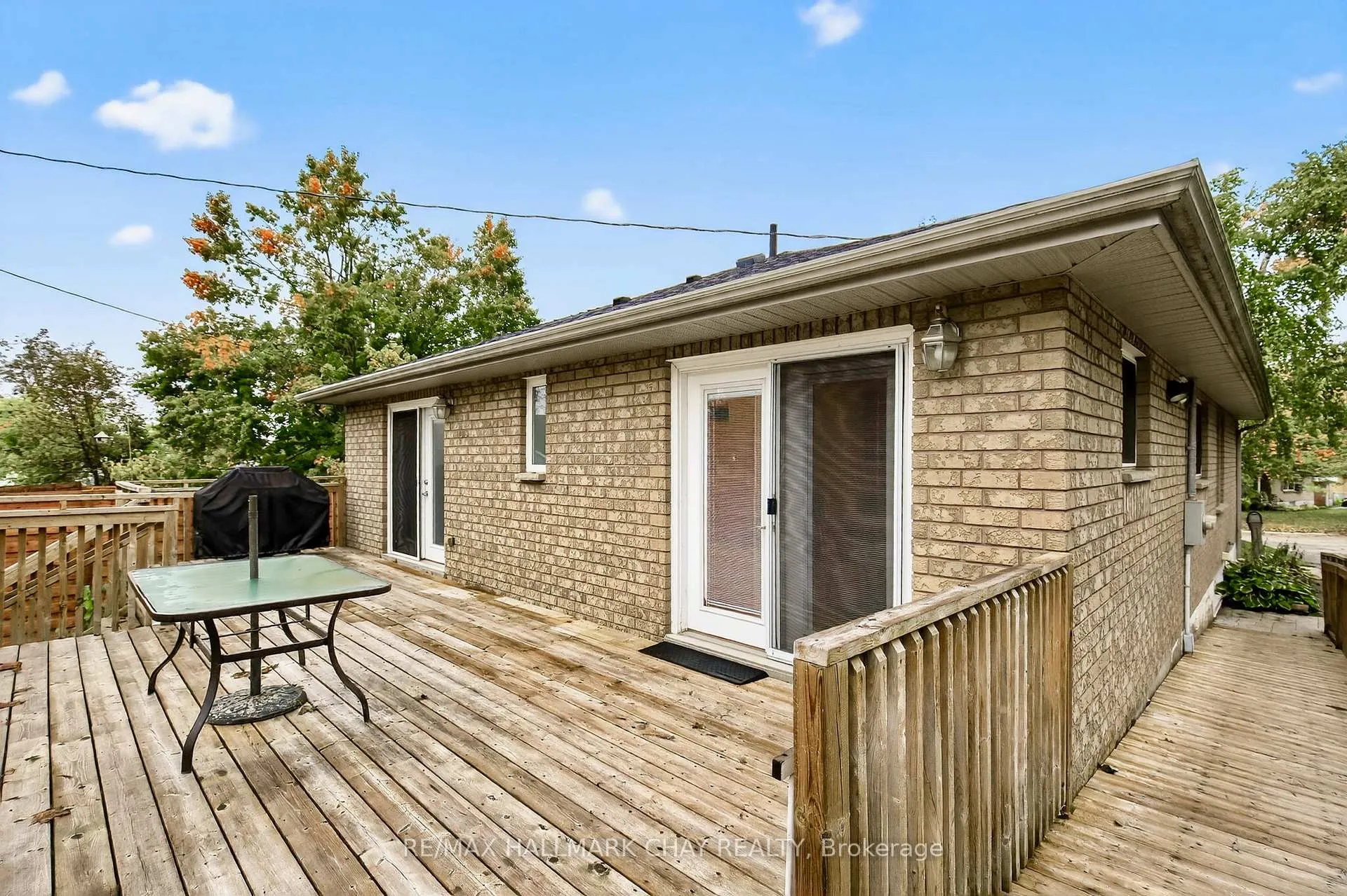 Photo 21 of 29 Oakley Park Square, Barrie, Wellington — HOMEH