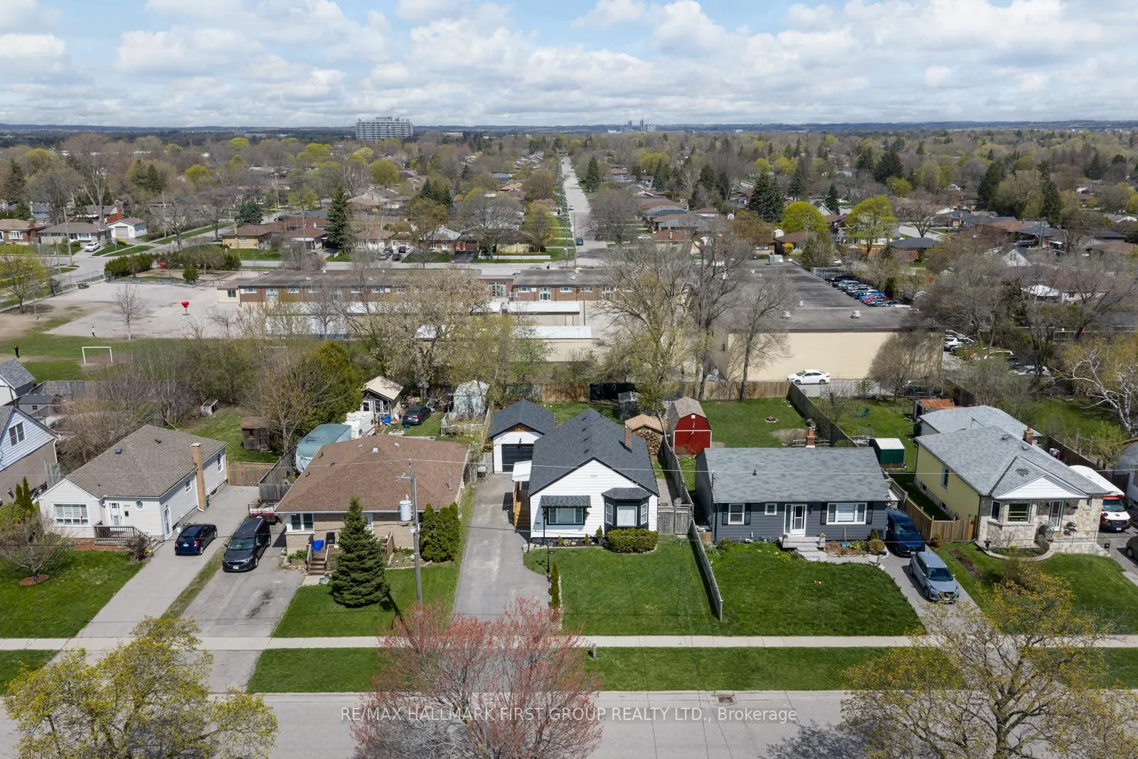 Photo 47 of 436 Fairleigh Avenue, Oshawa, McLaughlin — HOMEH