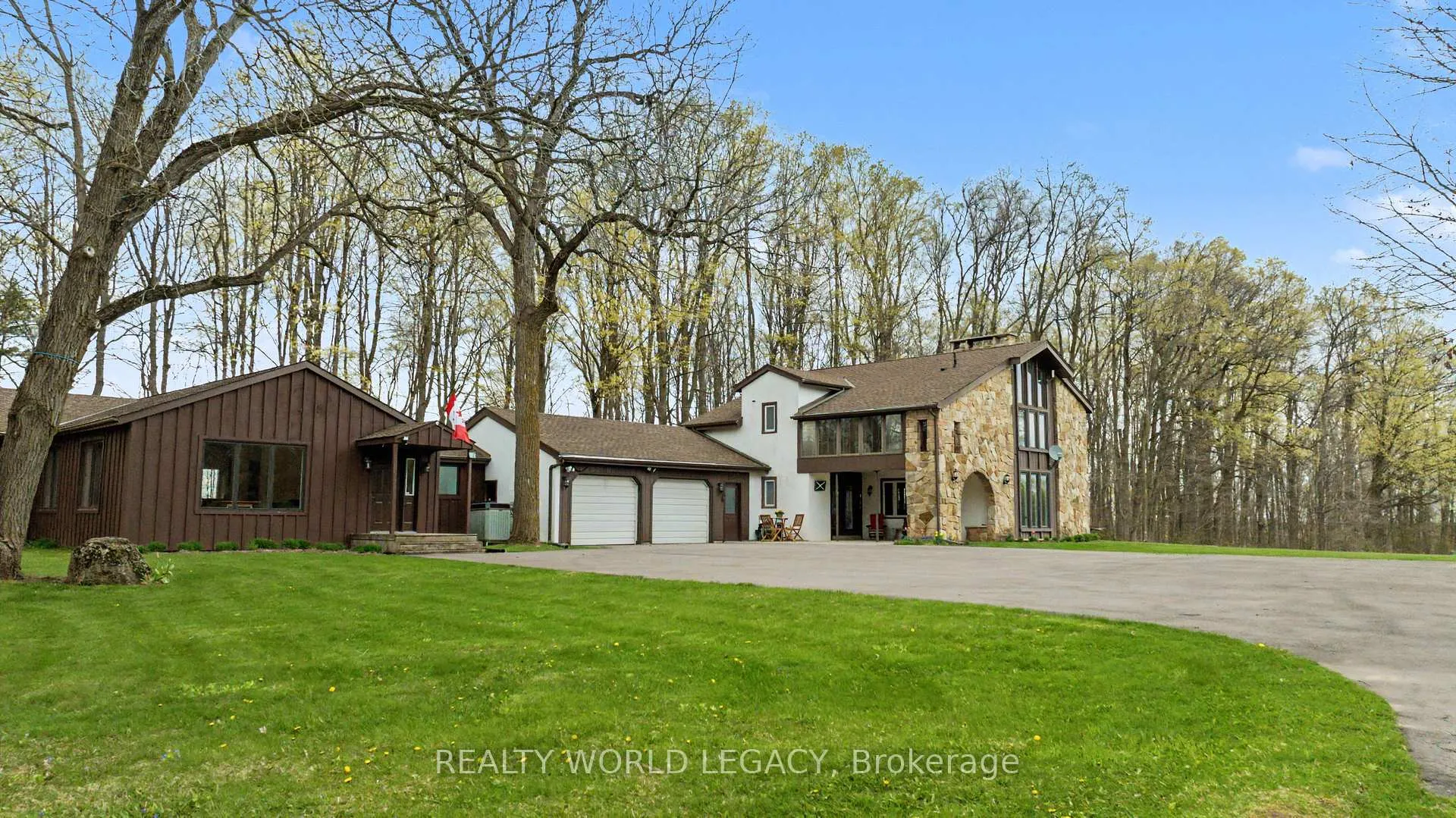 Photo 1 of 2236 Centre Road, Hamilton, Rural Flamborough — HOMEH