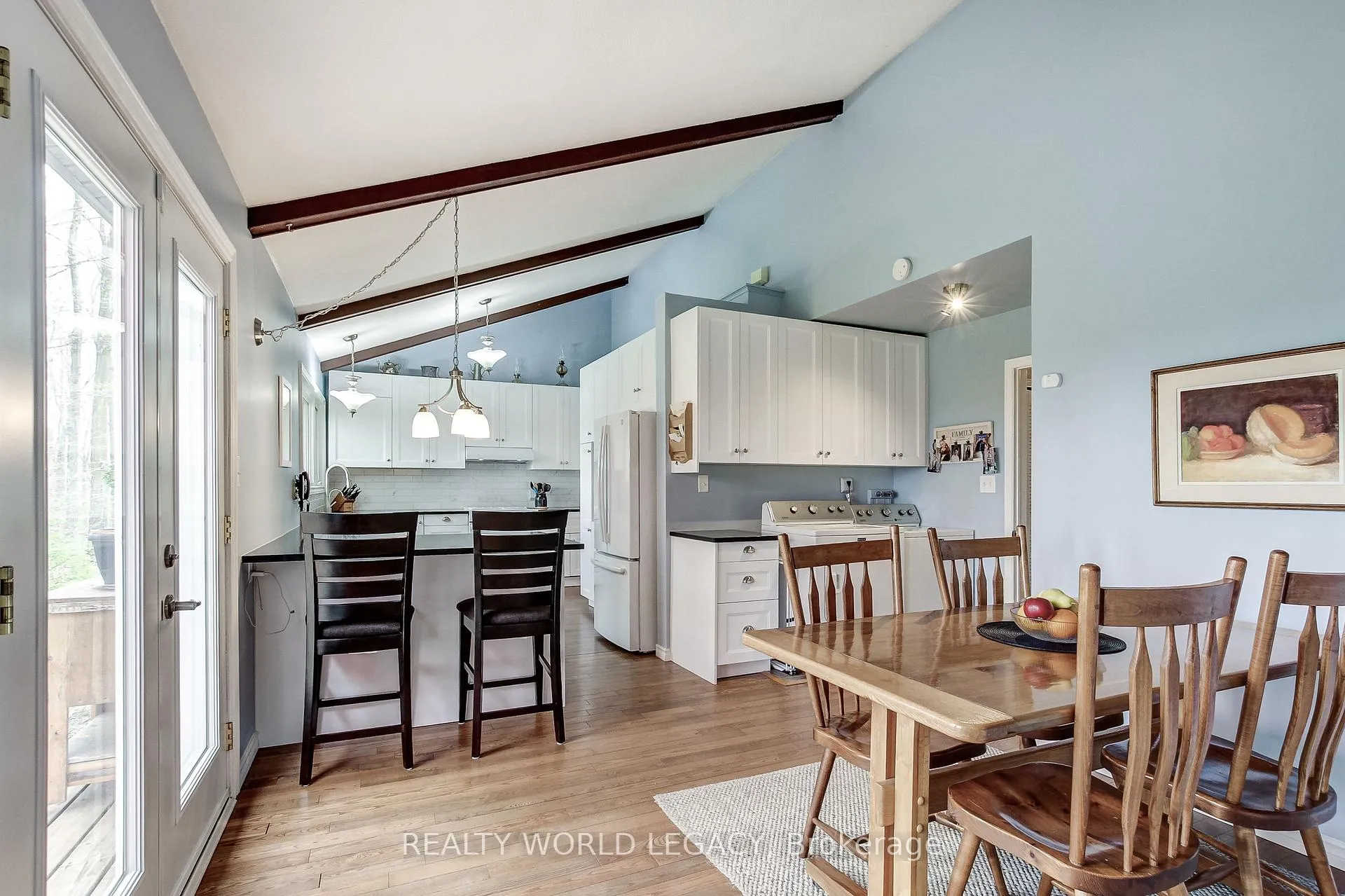 Photo 12 of 2236 Centre Road, Hamilton, Rural Flamborough — HOMEH