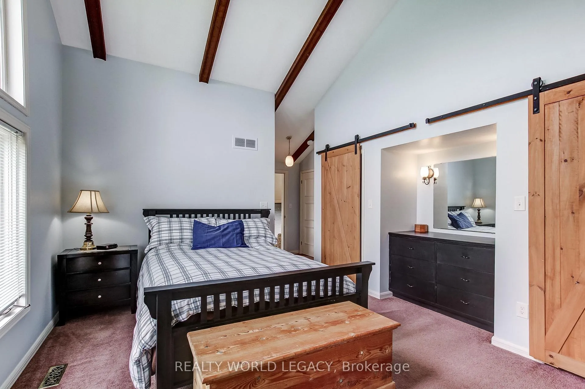 Photo 19 of 2236 Centre Road, Hamilton, Rural Flamborough — HOMEH