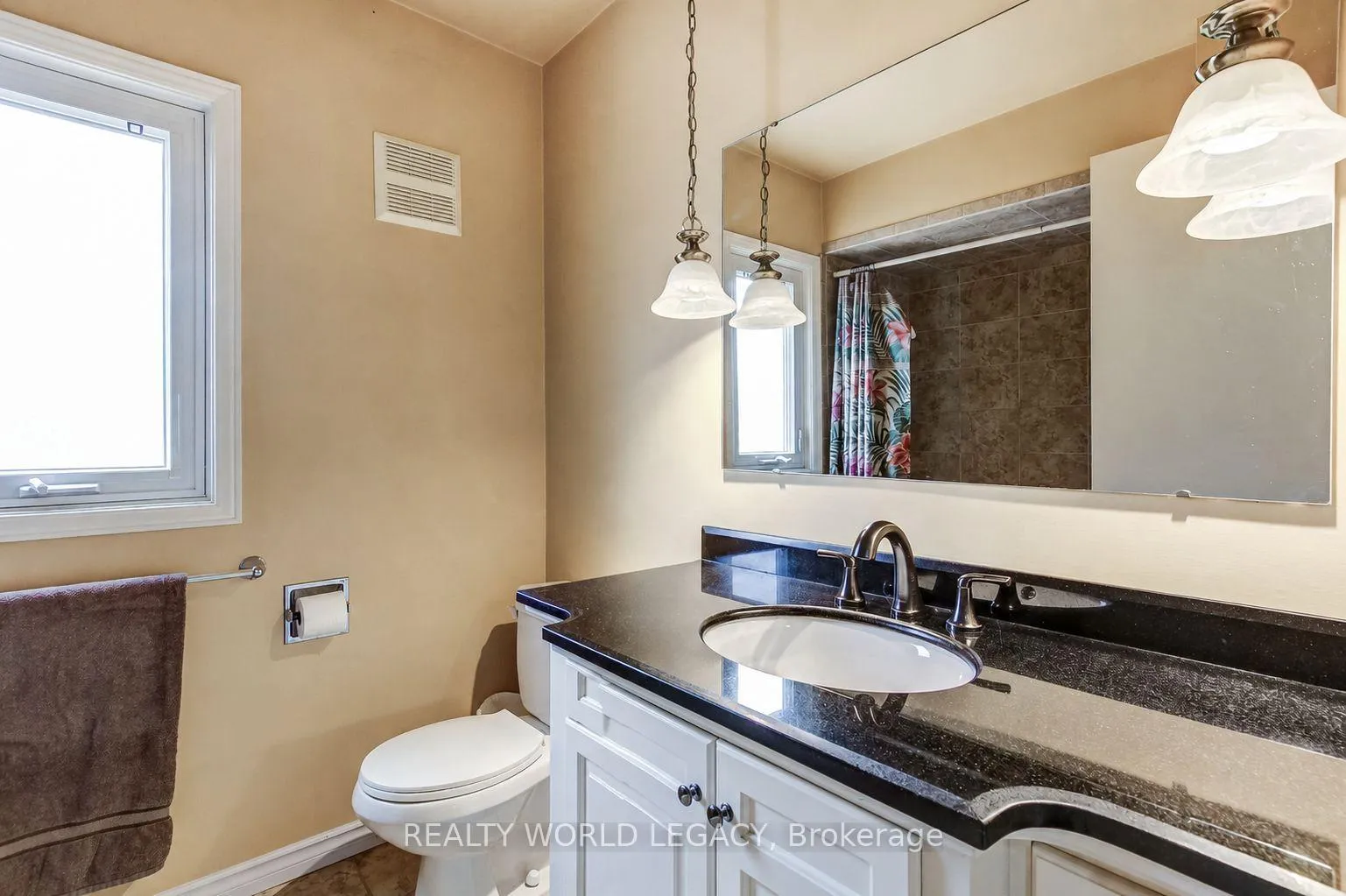 Photo 22 of 2236 Centre Road, Hamilton, Rural Flamborough — HOMEH