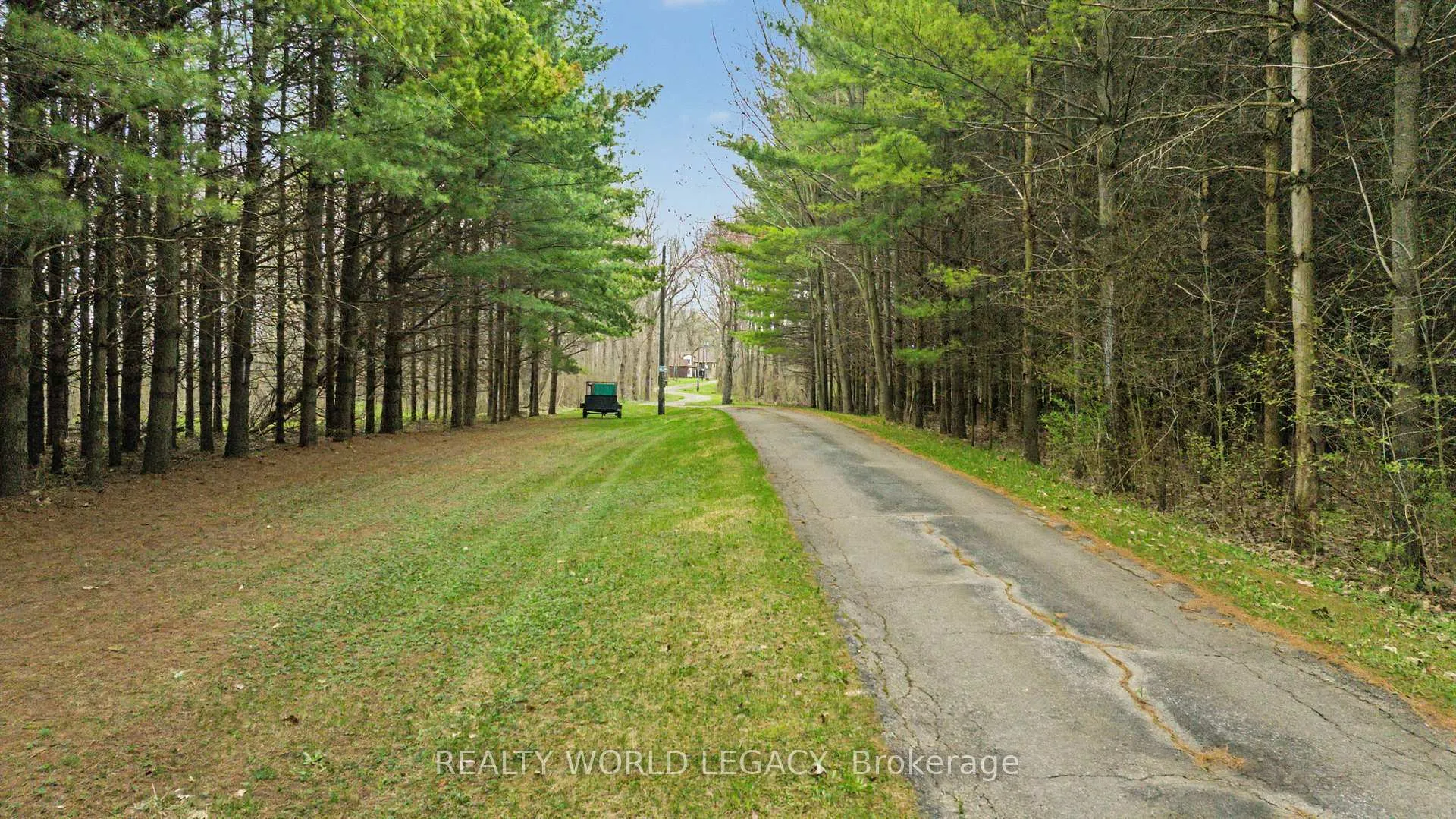 Photo 46 of 2236 Centre Road, Hamilton, Rural Flamborough — HOMEH
