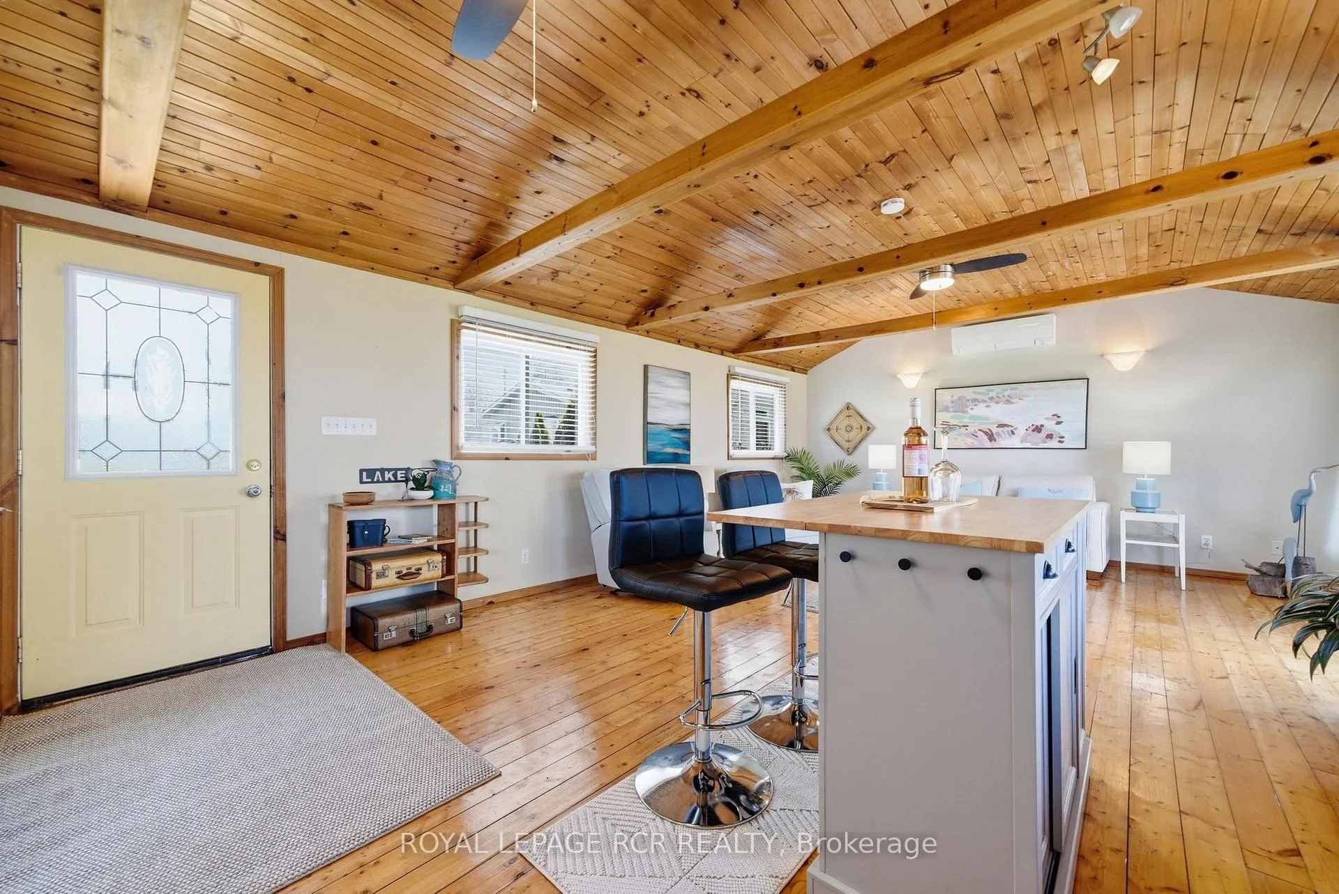 Photo 6 of 130 Ould Drive, Prince Edward County, Hillier Ward — HOMEH