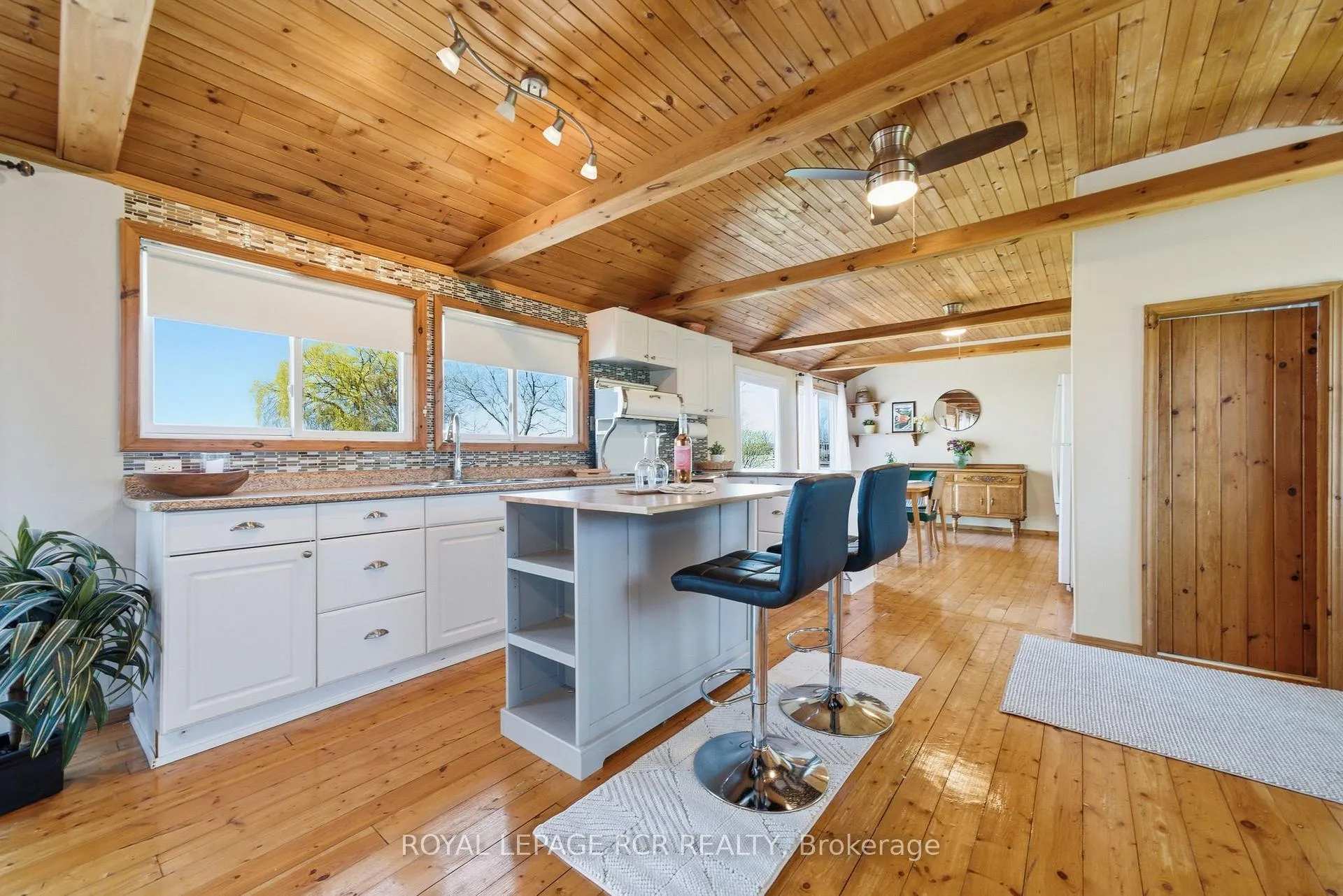 Photo 12 of 130 Ould Drive, Prince Edward County, Hillier Ward — HOMEH