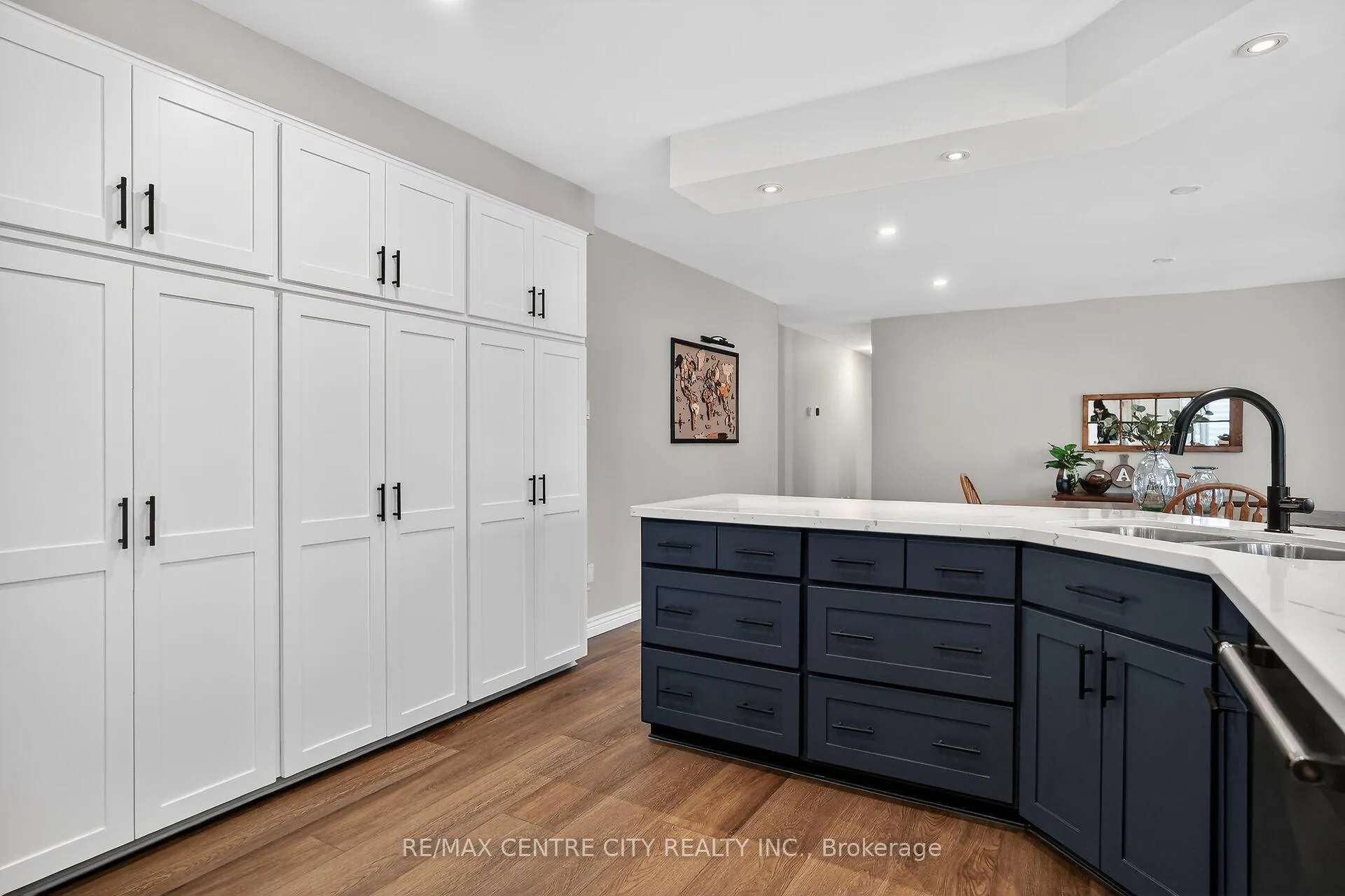Photo 10 of 92 Mill Street, Middlesex Centre, Ilderton — HOMEH