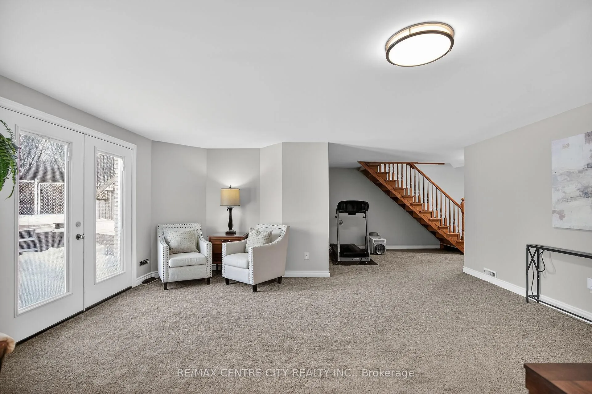 Photo 46 of 92 Mill Street, Middlesex Centre, Ilderton — HOMEH