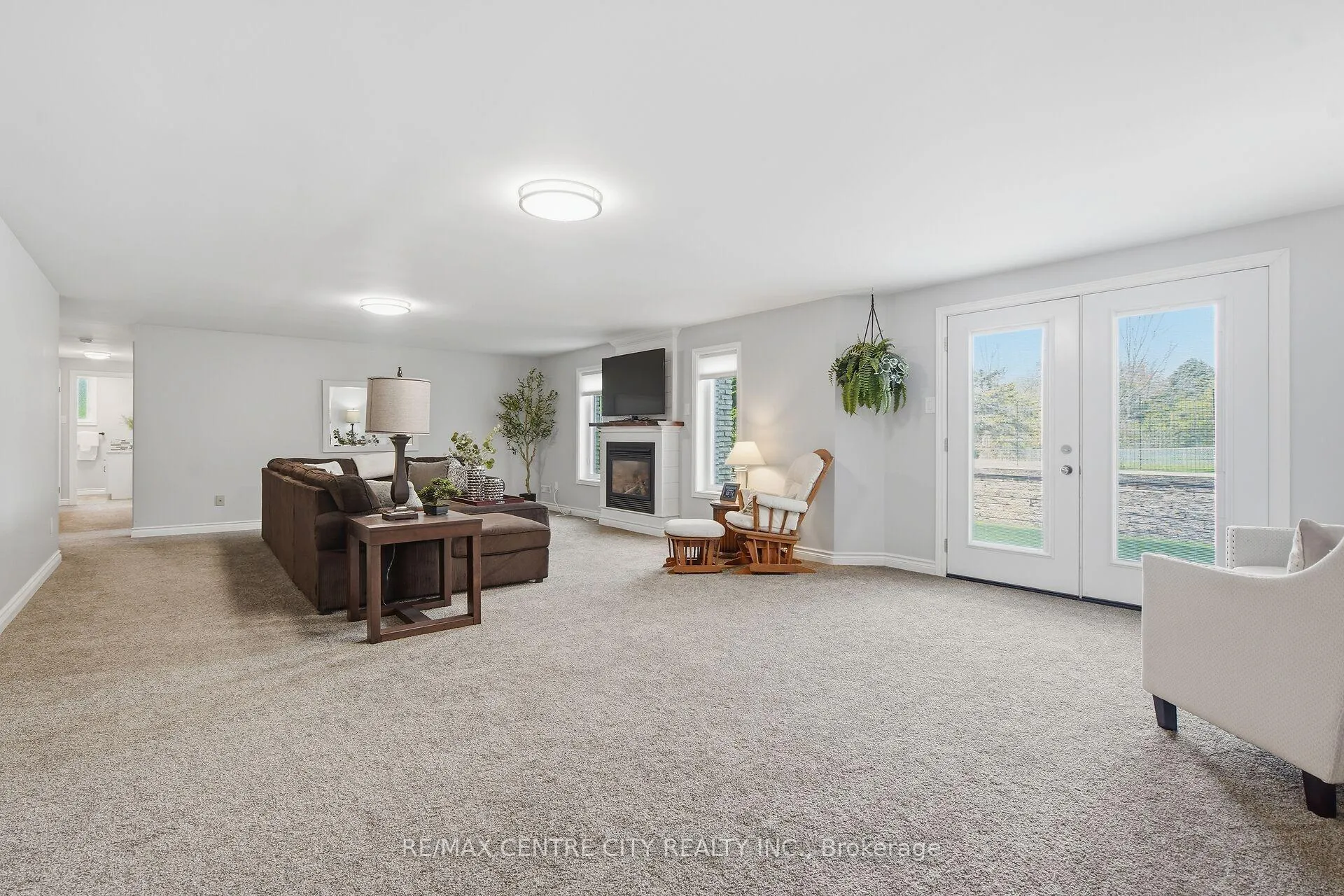Photo 30 of 92 Mill Street, Middlesex Centre, Ilderton — HOMEH