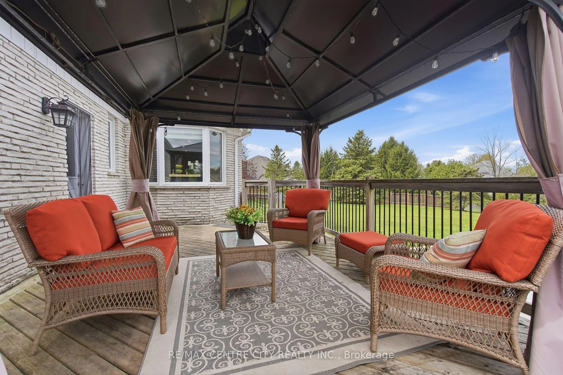 Photo 37 of 92 Mill Street, Middlesex Centre, Ilderton — HOMEH