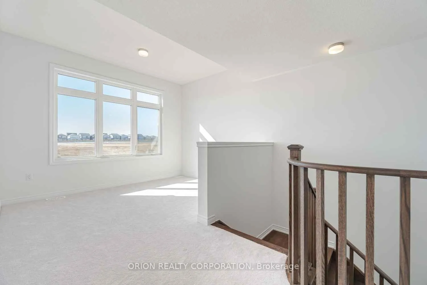 Photo 25 of 152 Thicketwood Avenue, Barrie, Rural Barrie Southeast — HOMEH