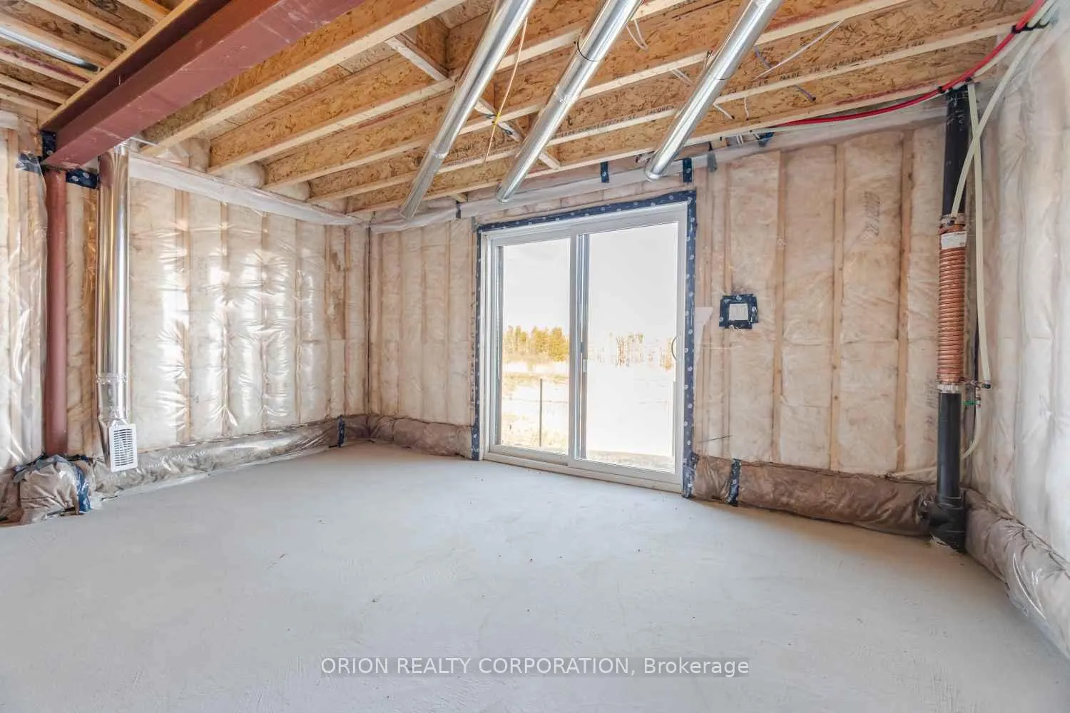Photo 40 of 152 Thicketwood Avenue, Barrie, Rural Barrie Southeast — HOMEH