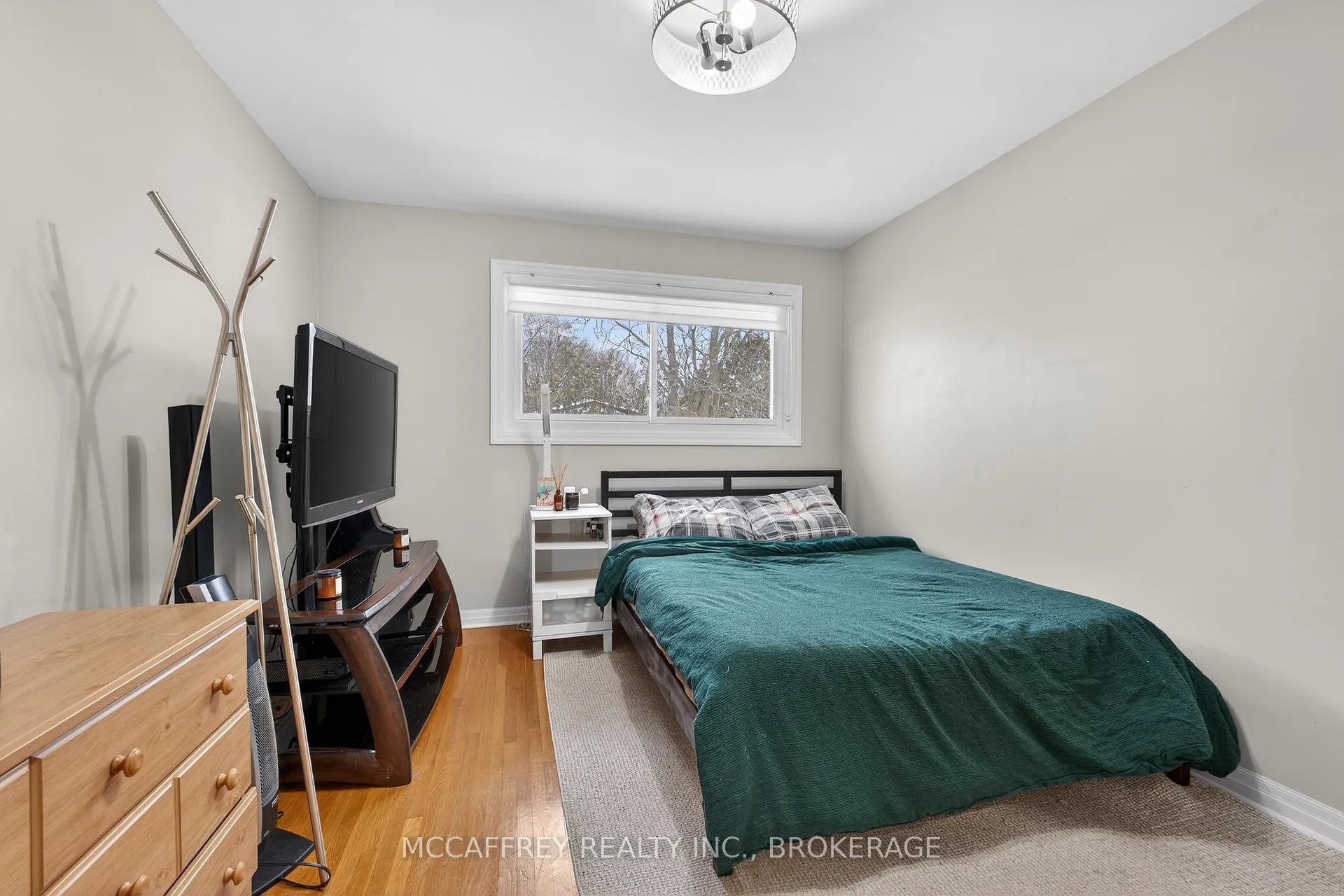 Photo 16 of 31 Meadowvale Avenue, Belleville, Belleville Ward — HOMEH