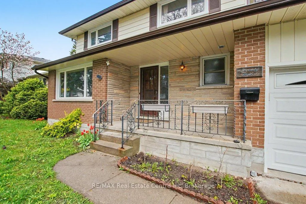 Photo 3 of 73 Harvard Road, Guelph, Kortright West — HOMEH