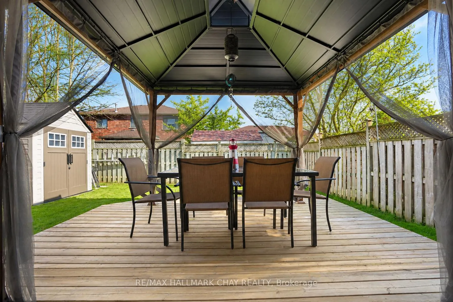 Photo 19 of 35 Butternut Drive, Barrie, Holly — HOMEH
