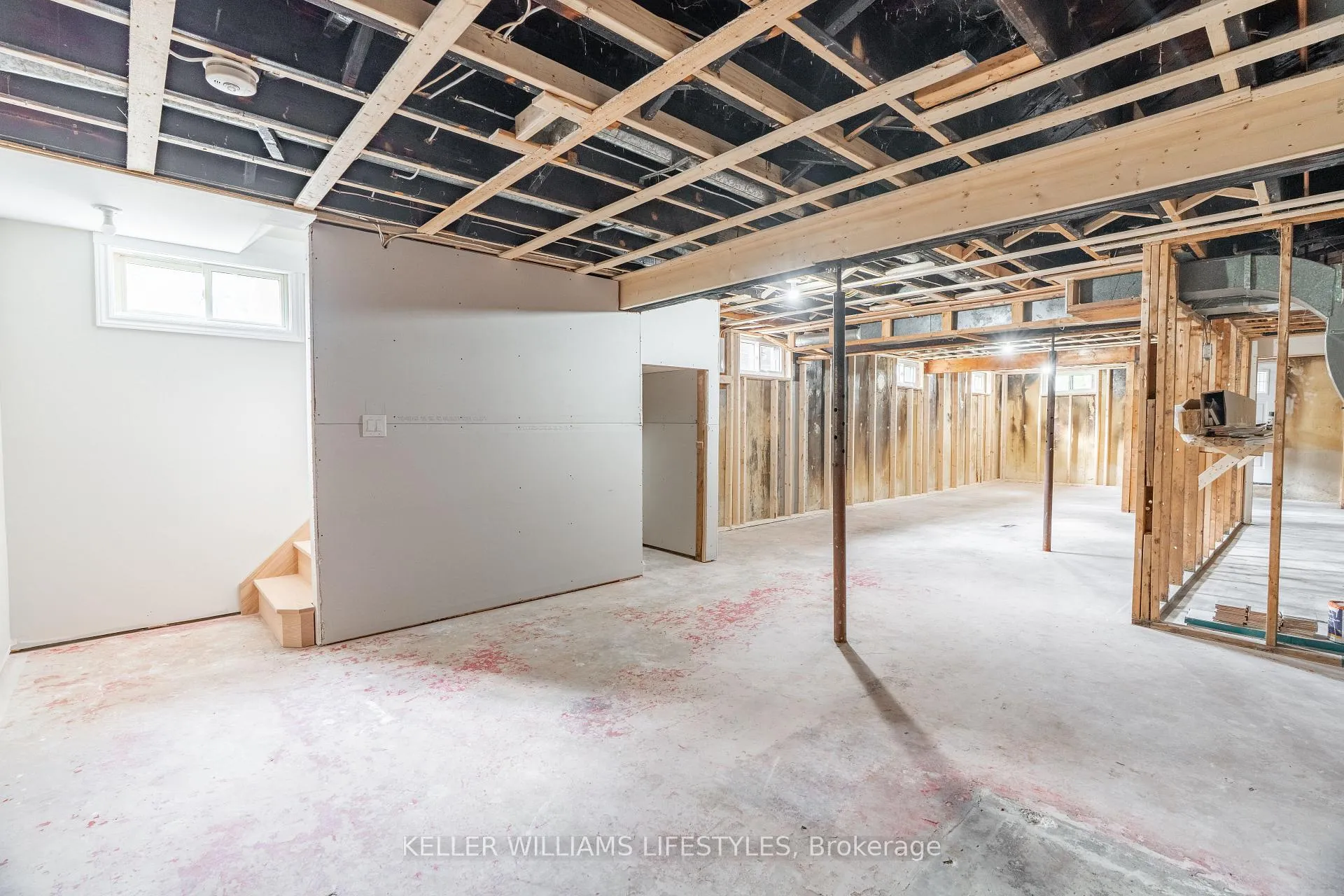 Photo 23 of Unit A, 159 Ewen Avenue, Southwest Middlesex, Glencoe — HOMEH