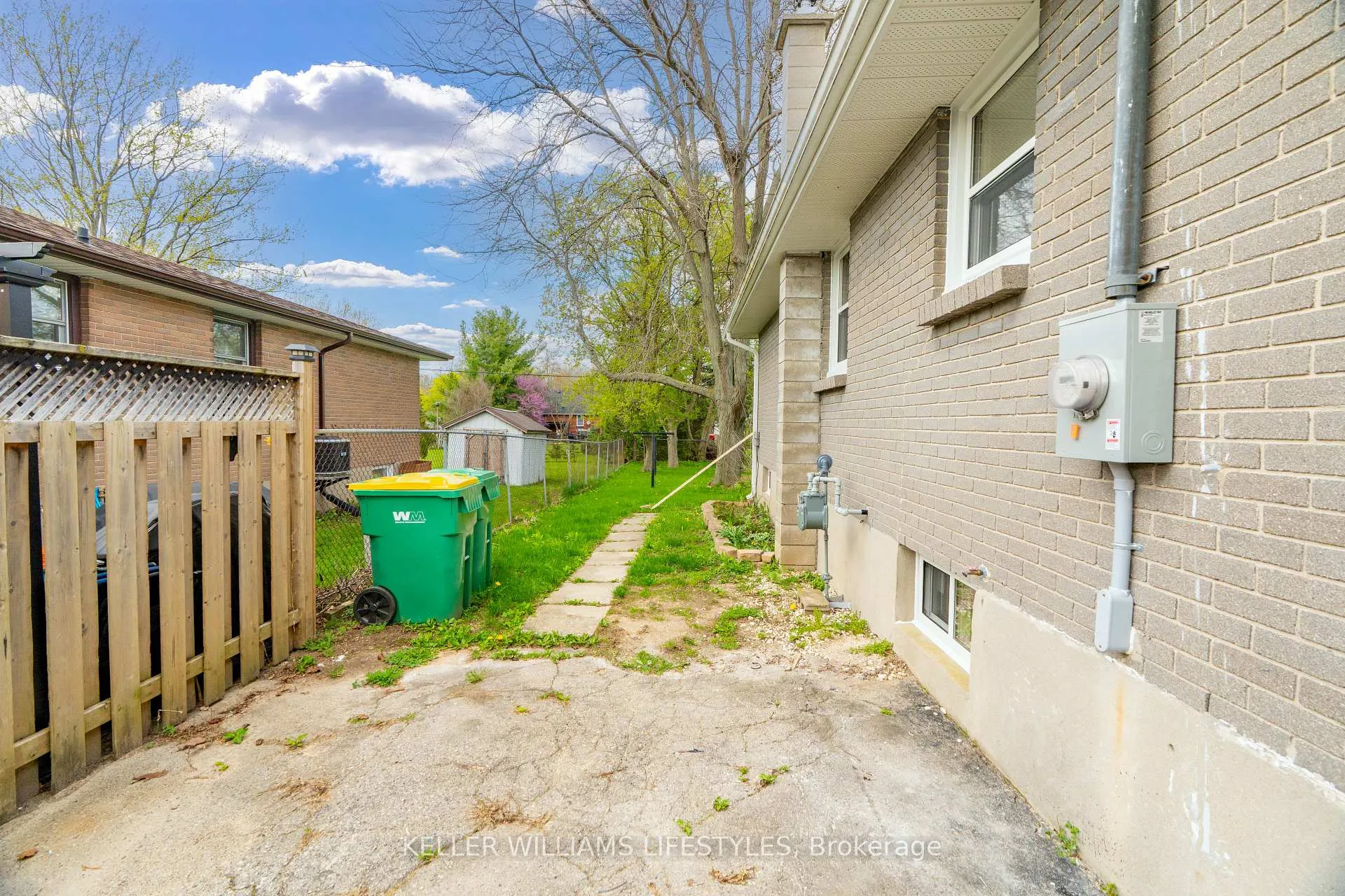 Photo 28 of Unit A, 159 Ewen Avenue, Southwest Middlesex, Glencoe — HOMEH